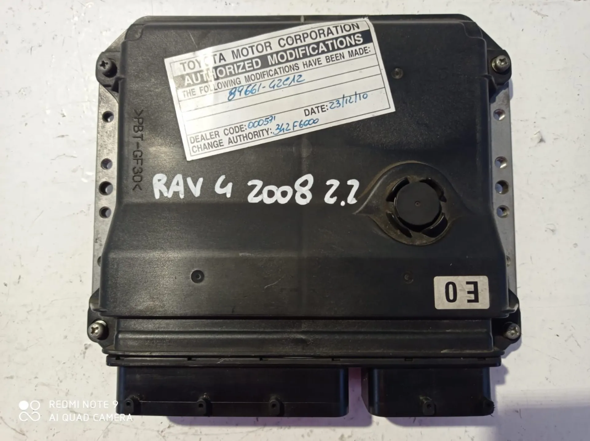CENTRALINA MOTORE con codice 8966142C12 da TOYOTA Rav4 4Â° Serie 2200 Diesel (2008)