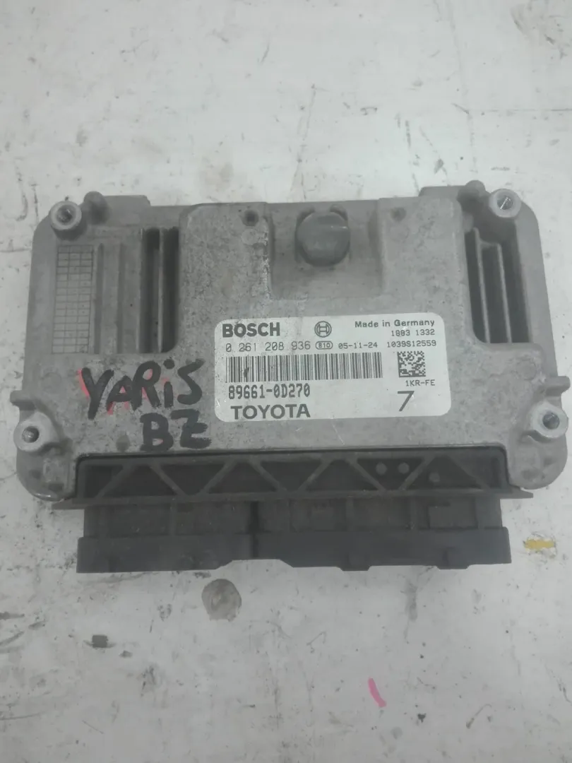 8966052D30 / 4077090221 / 59219 / 896610D270 / 0261208936 CENTRALINA MOTORE TOYOTA Yaris Serie (08>11) 1000 Benzina (2009)