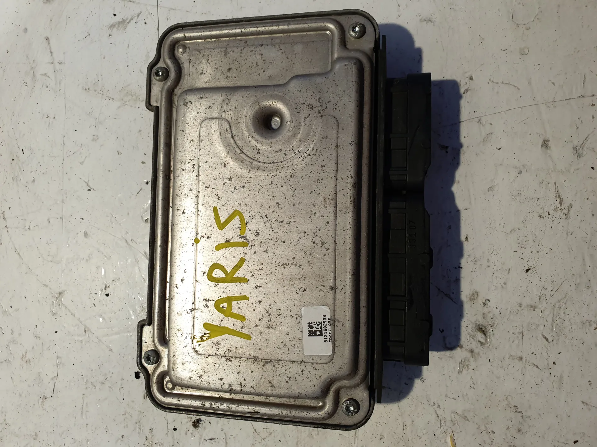 CENTRALINA MOTORE con codice 0261208841 / 13240568 / 1039512559 / 896610D270 da TOYOTA Yaris Serie (08>11) 1000 Benzina (2009)
