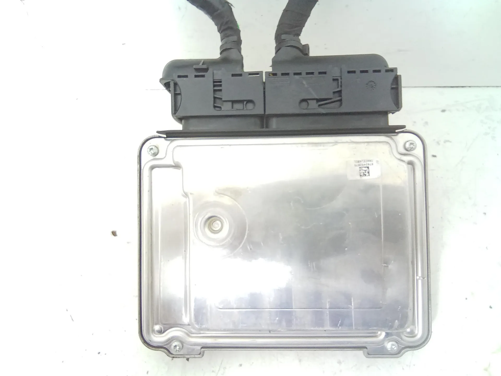 CENTRALINA MOTORE con codice 0281014899 da VOLKSWAGEN Golf 5 Berlina Diesel 1900 (03>08)