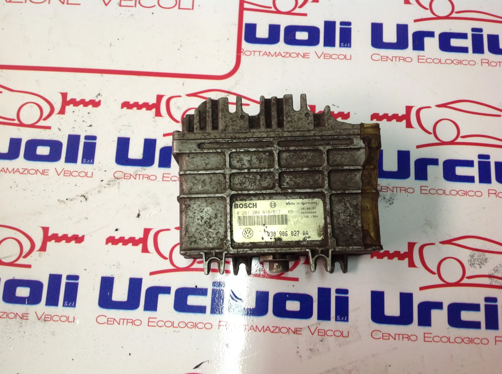 0261204616/617 030906027AA CENTRALINA MOTORE VOLKSWAGEN Polo 3Â° Serie Benzina (1998)