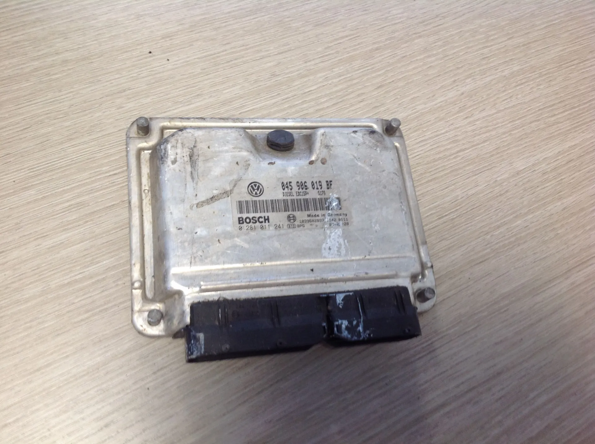 045906019BF 0281011241 CENTRALINA MOTORE VOLKSWAGEN Polo 4Â° Serie Diesel