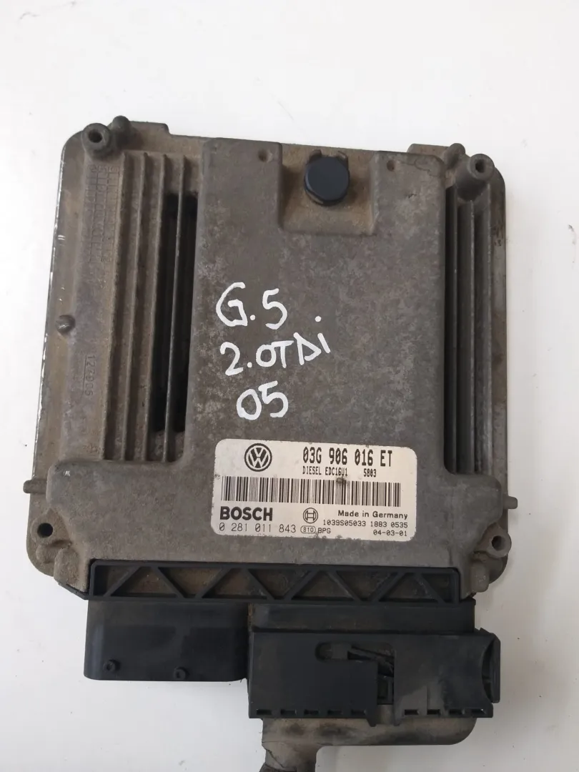 Centralina motore VW Golf 5 2.0 D del 2005 CODICE RICAMBIO : 03G906016ET