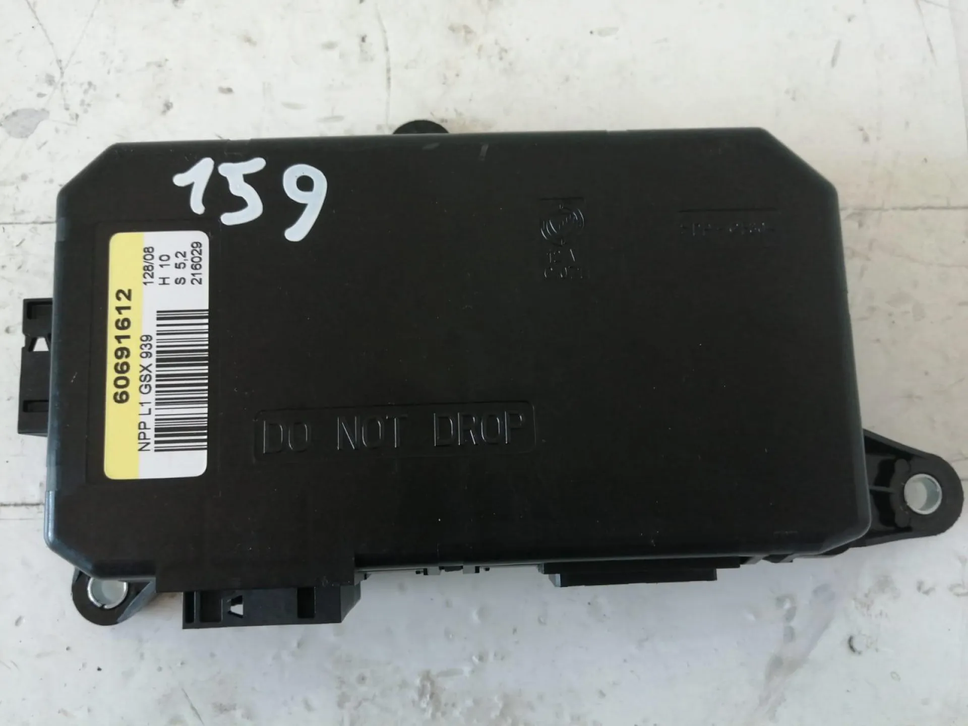 CENTRALINA PORTA DX PASSEGGERO con codice 60691612 da ALFA ROMEO 159 Berlina Serie (939_) (05>11) 1900 Diesel (2008)