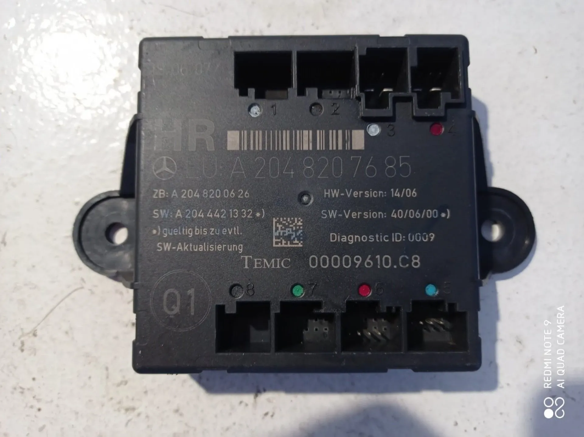 CENTRALINA PORTA DX PASSEGGERO con codice A2048207685 da MERCEDES Classe E Berlina W211 (02>07) 3200 Diesel (2006)
