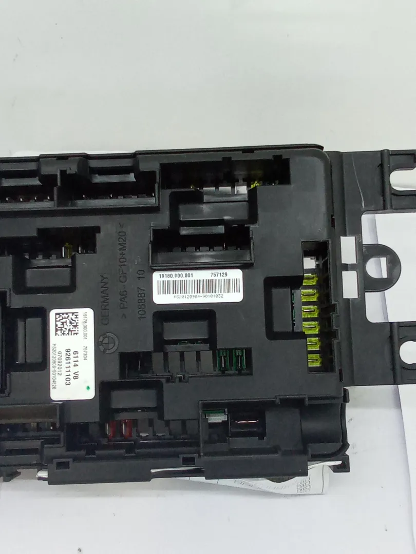 CENTRALINA PORTA FUSIBILI con codice 92611103 da BMW Serie 1 F20 (11>19) Benzina (2013)