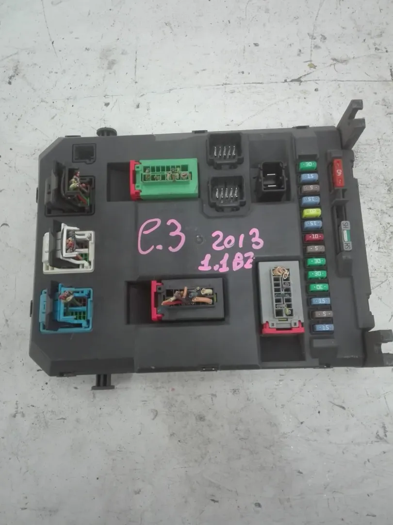 9666952180 / 20120707 CENTRALINA PORTA FUSIBILI CITROEN C3 Serie (09>15) 1100 Benzina (2013)