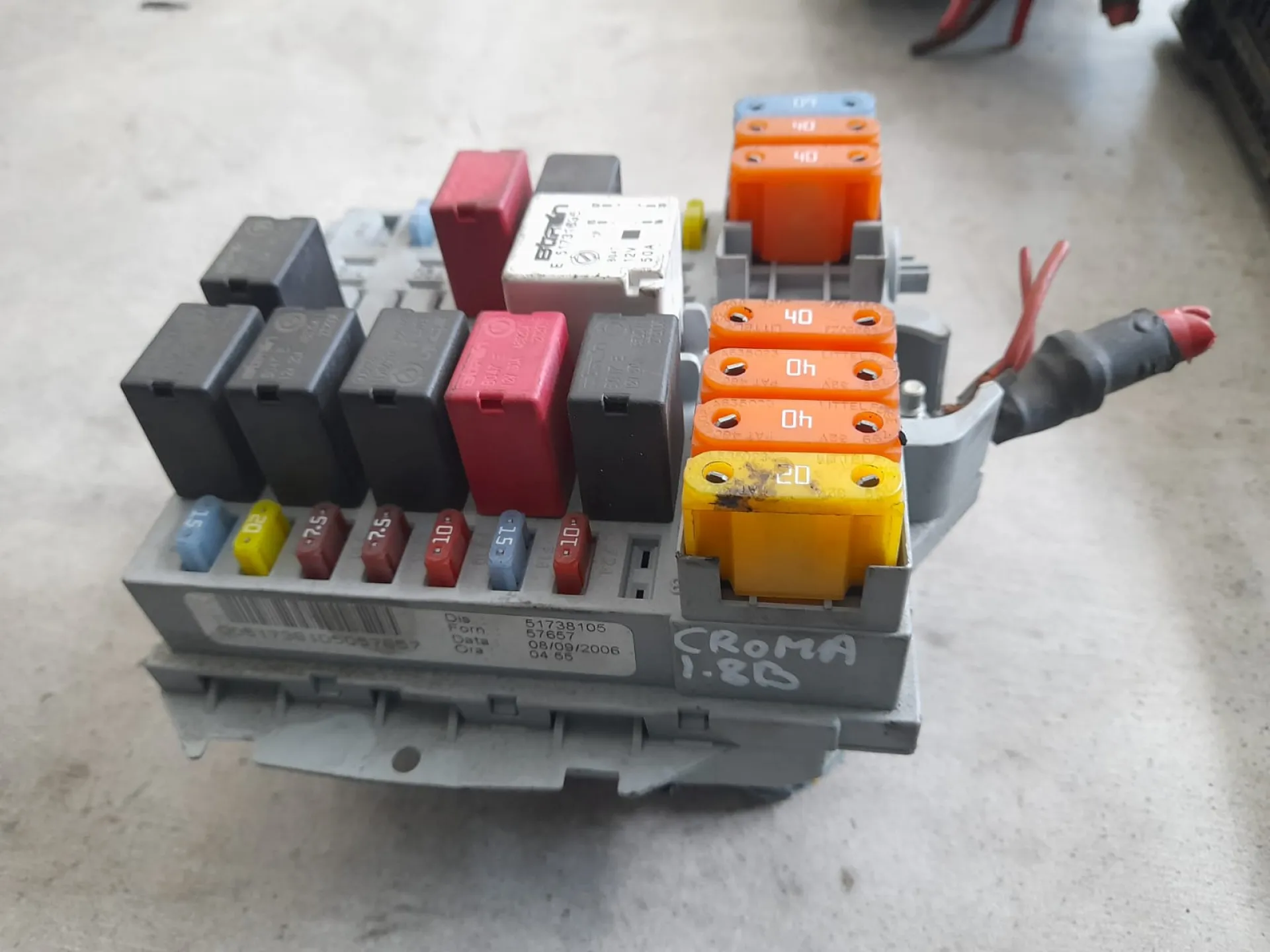 Centralina porta fusibili Fiat Croma del 2008 1.9 Diesel CODICE RICAMBIO : 51738105