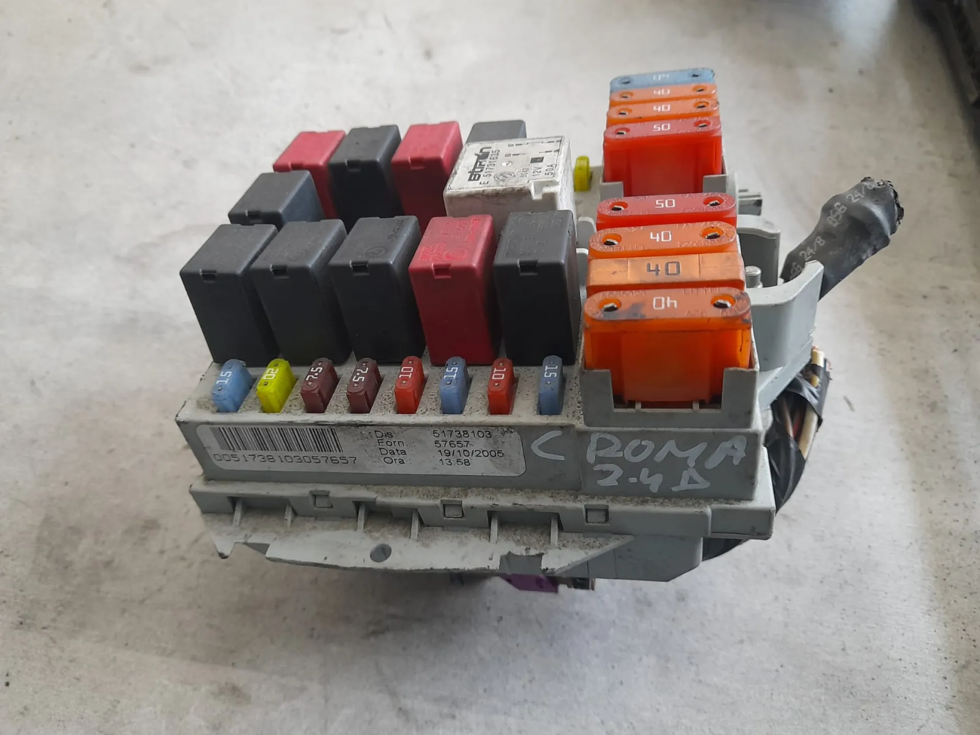 Centralina porta fusibili Fiat Croma del 2008 2.4 Diesel CODICE RICAMBIO : 51738103
