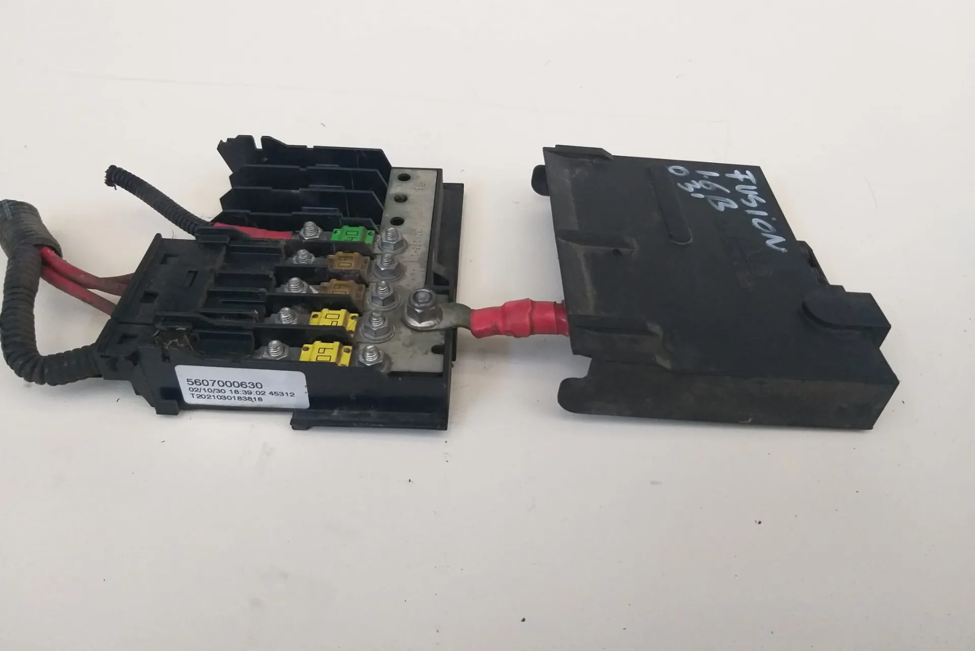 Centralina porta fusibili Ford Fusion 1.6 B del 2003 CODICE RICAMBIO : 5607000630