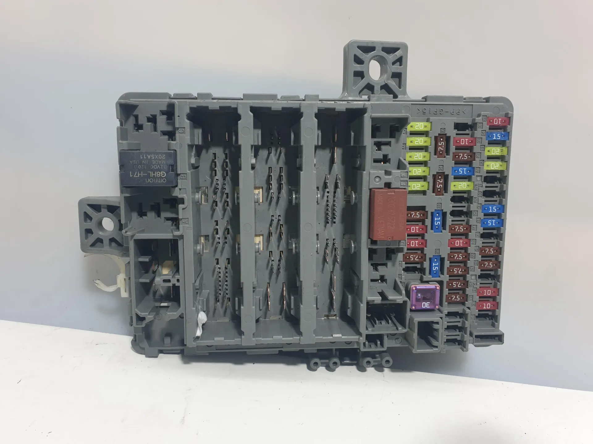CENTRALINA PORTA FUSIBILI con codice TV0G250 da HONDA Civic Berlina 5P (11>)