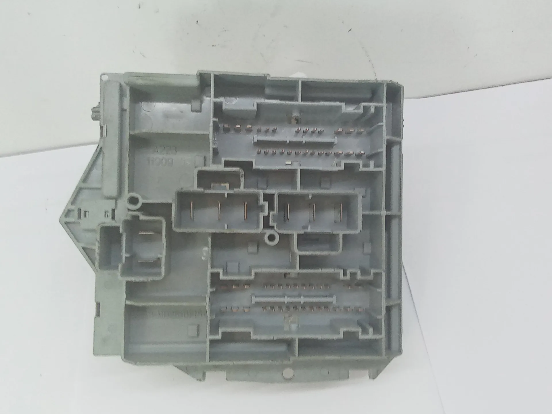 CENTRALINA PORTA FUSIBILI con codice 51792197 da LANCIA Ypsilon 2Â° Serie 1300 Benzina (2008)