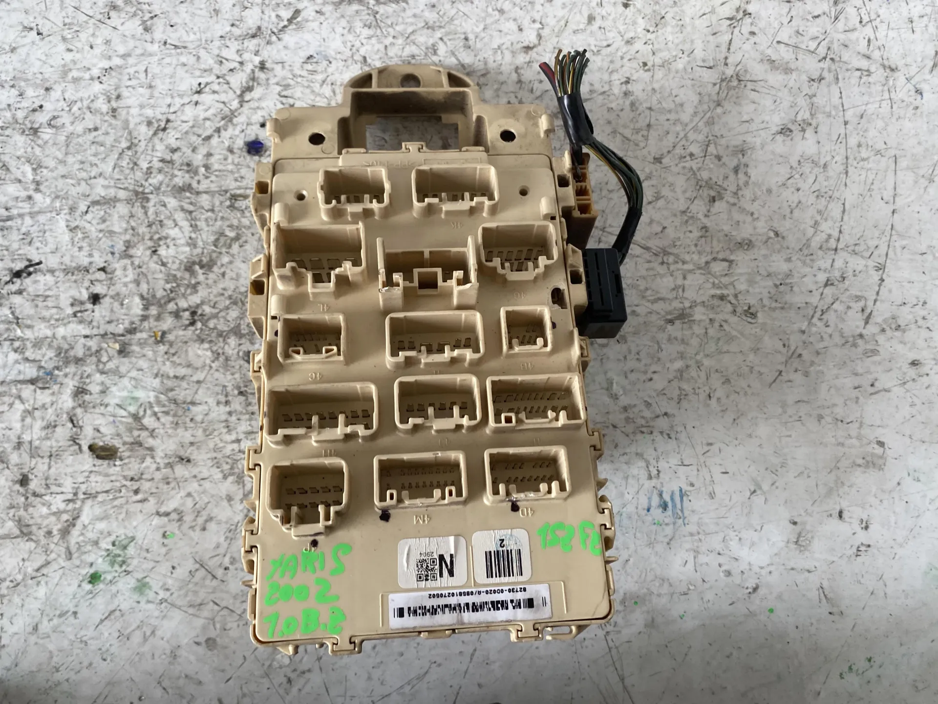 CENTRALINA PORTA FUSIBILI con codice 82730-0D020 da TOYOTA Yaris Serie (99>03) 1000 Benzina con codice motore 1SZ FE/1SZ FE (2002)