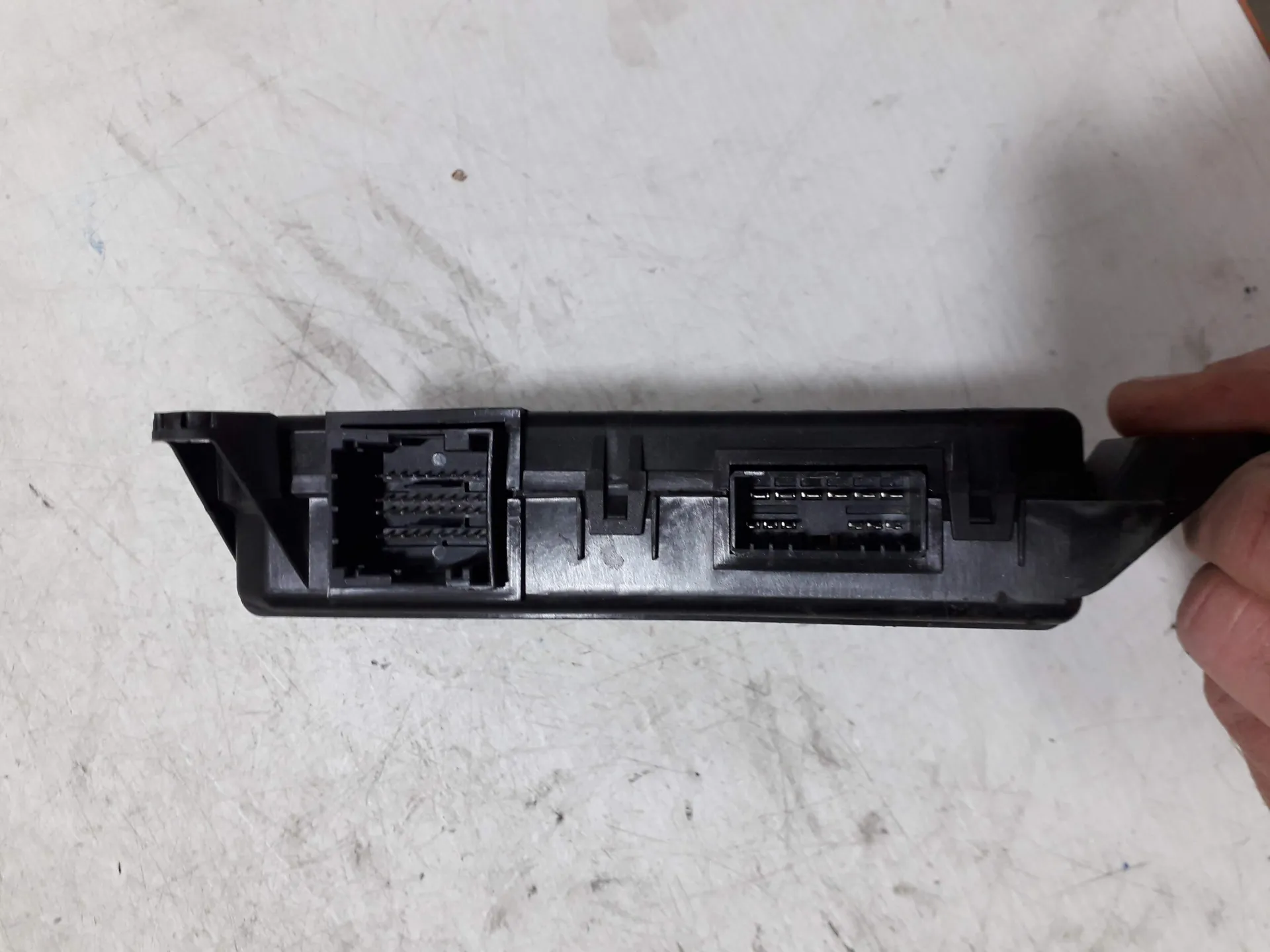 CENTRALINA PORTA SX GUIDA con codice 50510087 da ALFA ROMEO 159 Berlina Serie (939_) (05>11) 1900 Diesel (2009)