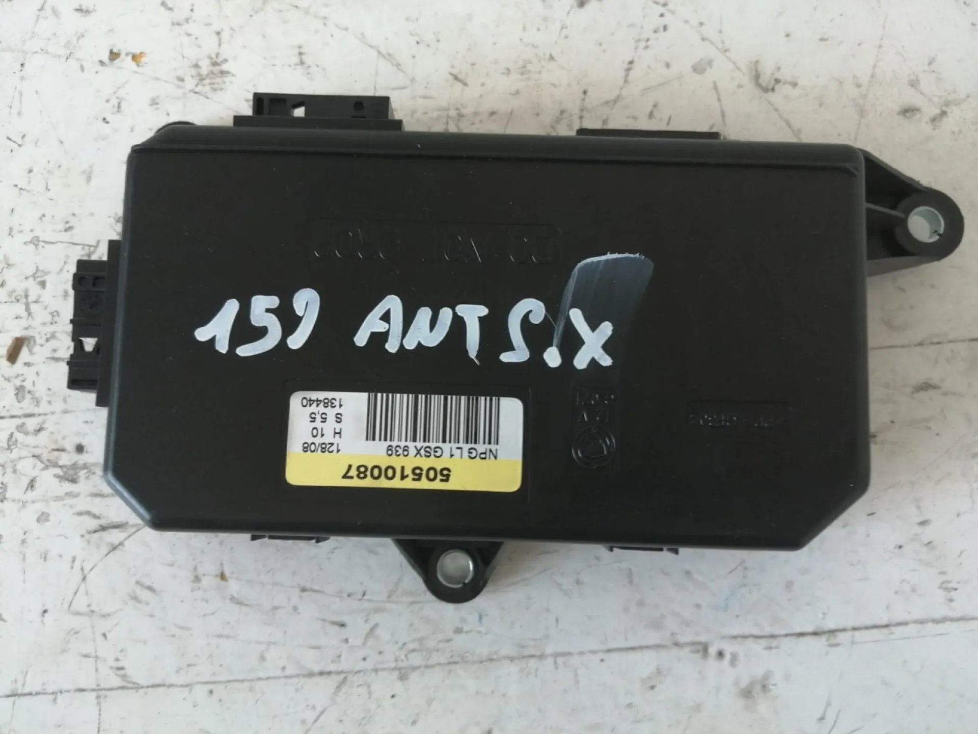 CENTRALINA PORTA SX GUIDA con codice 50510087 da ALFA ROMEO 159 Berlina Serie (939_) (05>11) 1900 Diesel (2008)