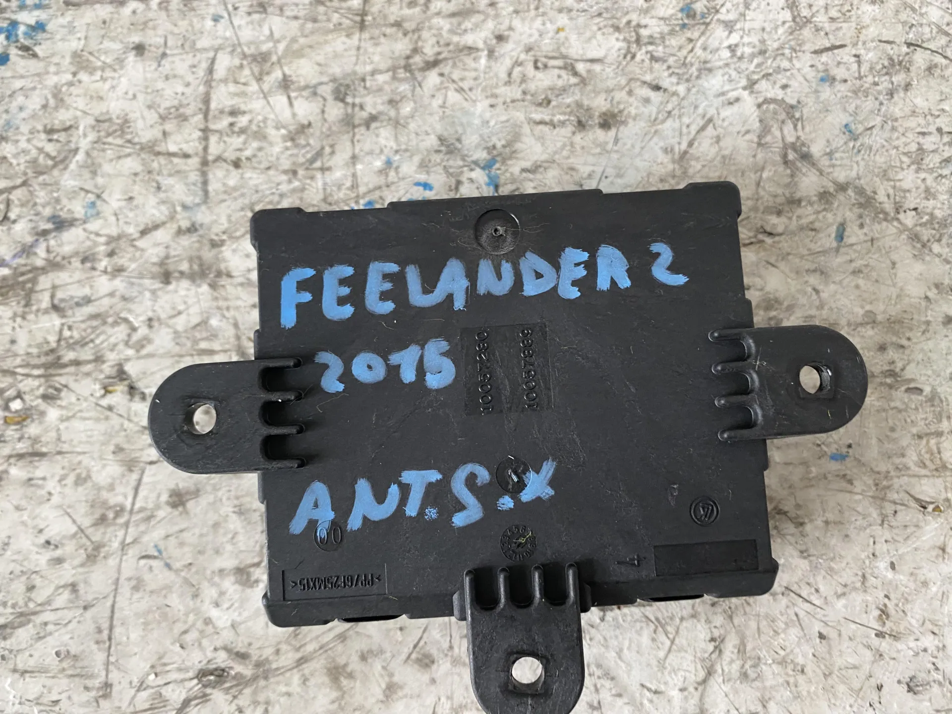 CENTRALINA PORTA SX GUIDA con codice 10020646 01 da LAND ROVER Freelander 3Â° Serie 2200 Diesel con codice motore 224DT/224DT (2015)