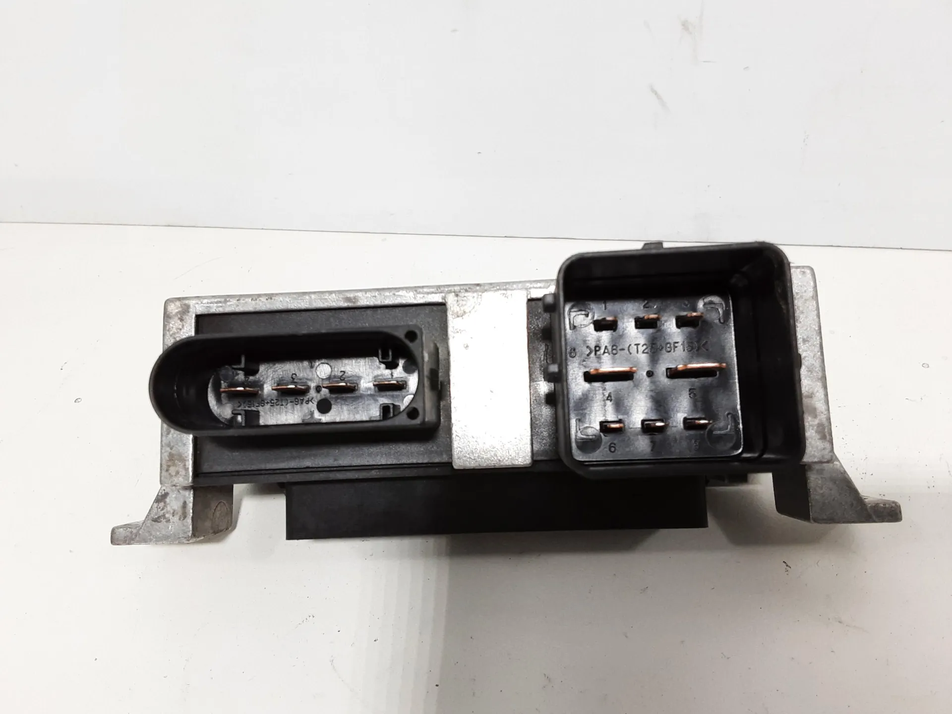 CENTRALINA PRERISCALDAMENTO CANDELETTE con codice 271206395R da NISSAN Micra Serie (K14) (17>) 1500 Diesel 66 kW / 90 CV con codice motore K9K628/K9K 628 (2018)