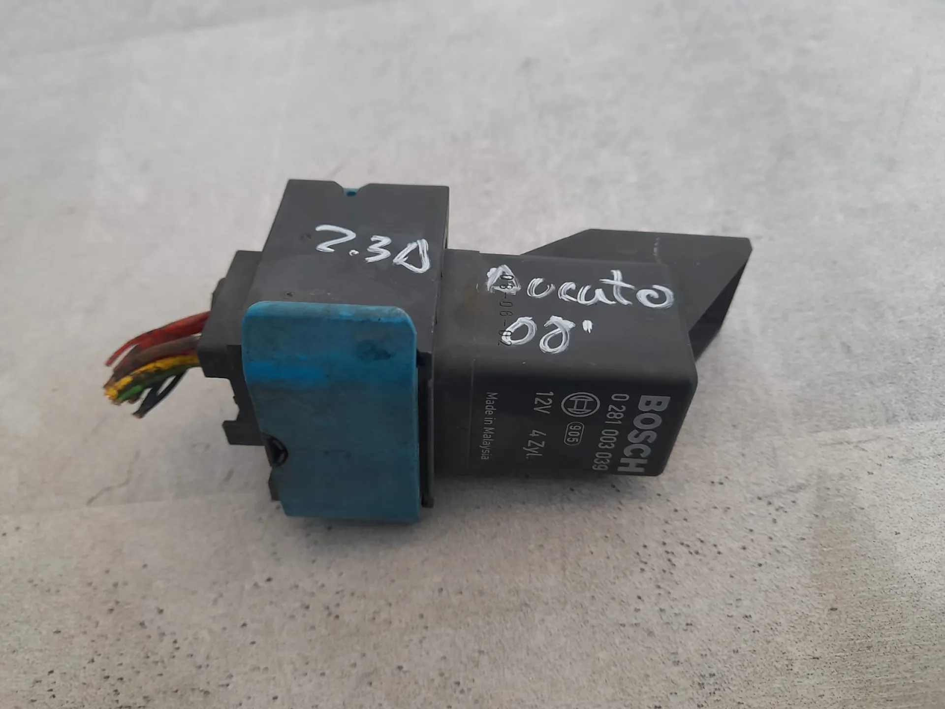 Centralina preriscaldamento Fiat Ducato 2.3 D del 2009 CODICE RICAMBIO : 0281003039