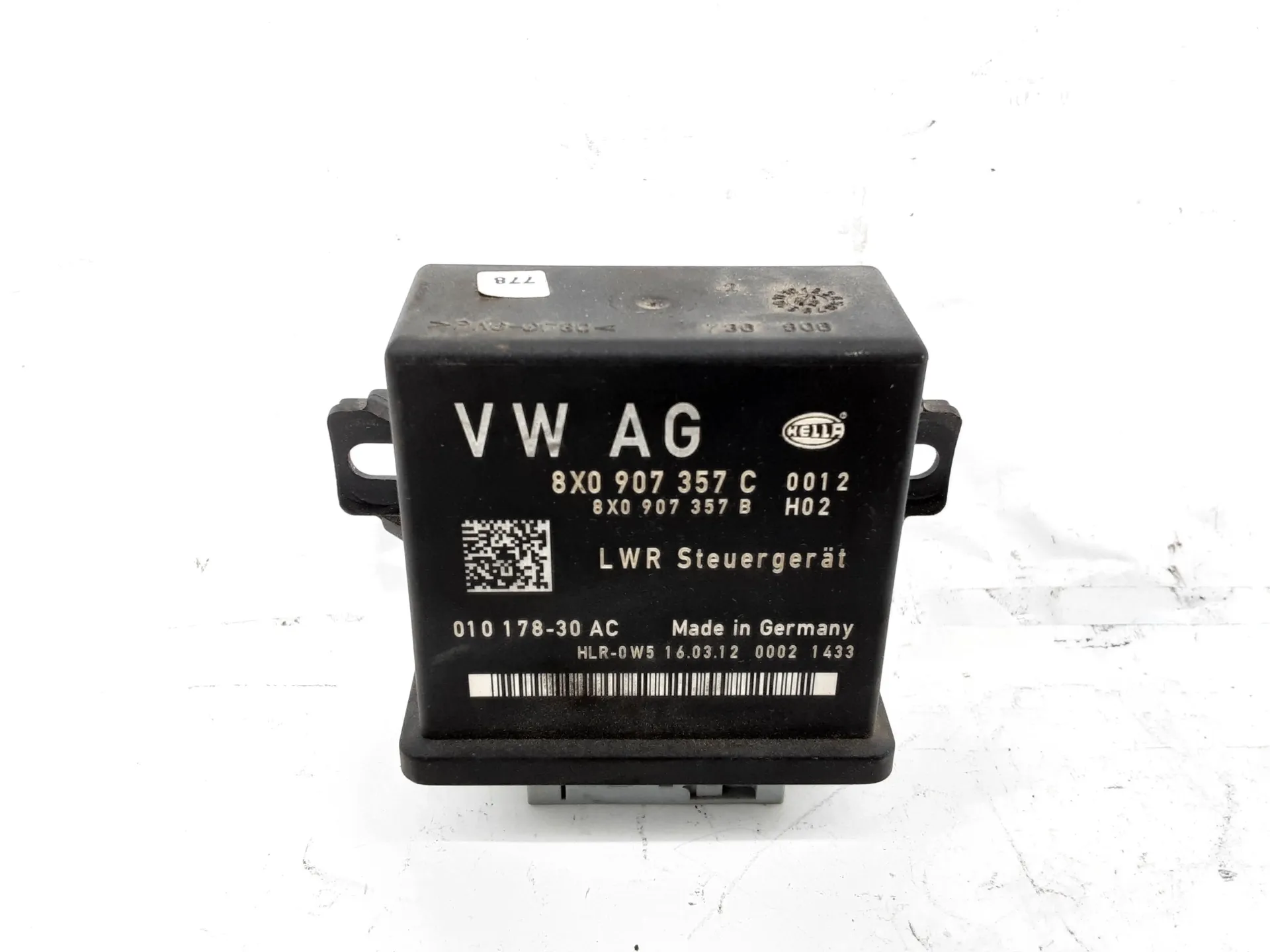 CENTRALINA REGOLAZIONE DI ILLUMINAZIONE con codice 8X0907357C da AUDI A3 Sportback (8PA) (08>12) 1600 Diesel 77 kW / 105 CV con codice motore CAY/CAYC (2013)