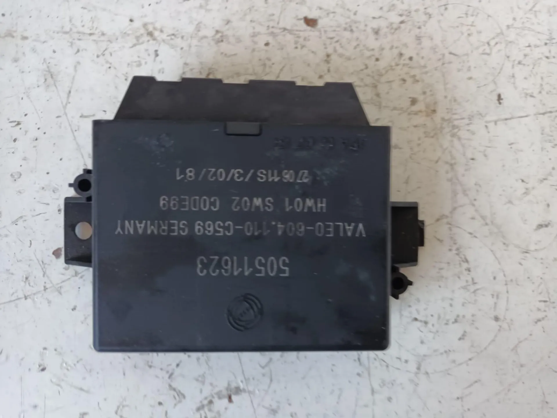 CENTRALINA SENSORI DI PARCHEGGIO con codice 50511623 da ALFA ROMEO Giulietta Serie (940_) (13>) 2000 Diesel con codice motore 940A5000/940A5000 (2013)