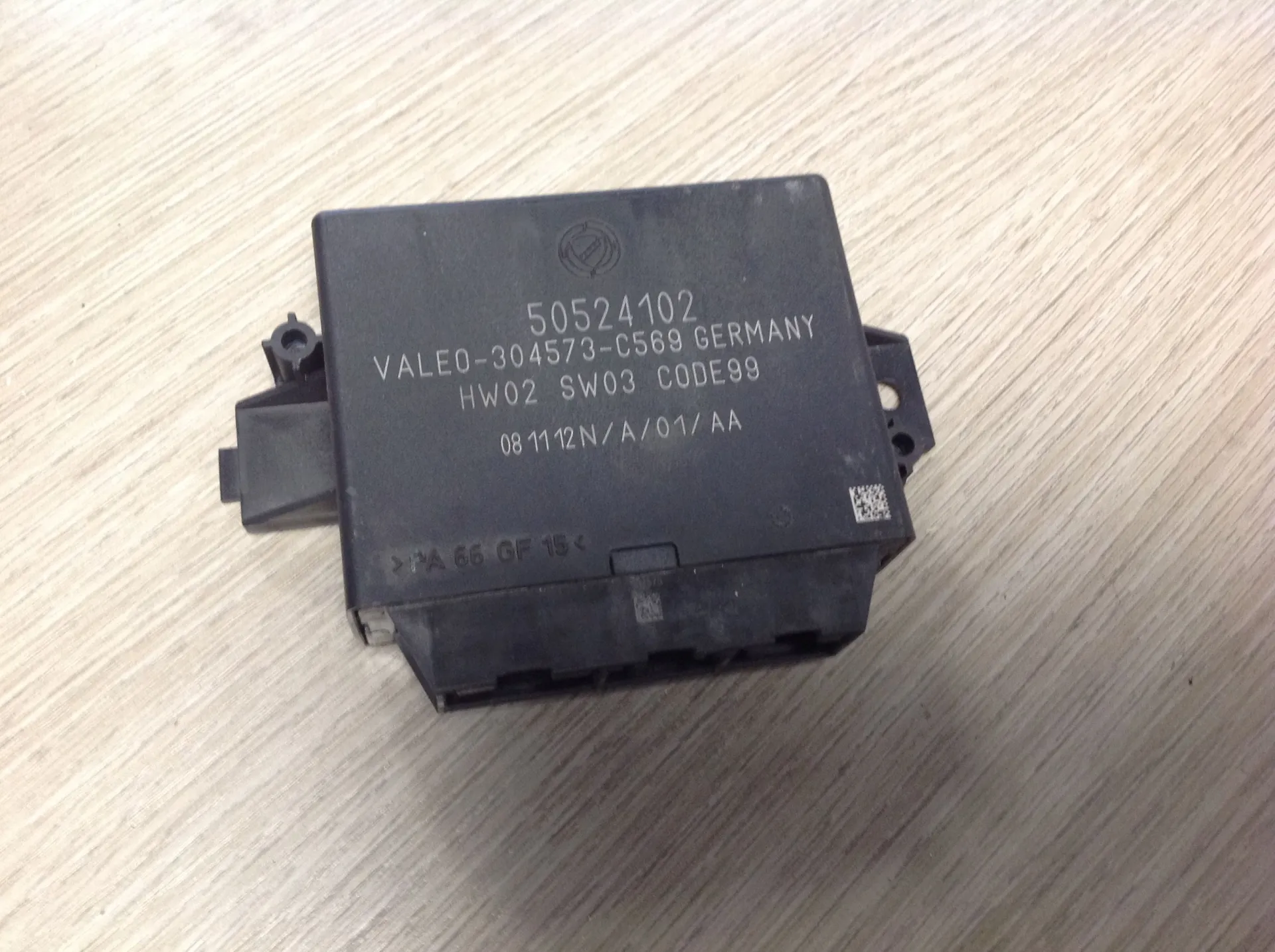 CENTRALINA SENSORI DI PARCHEGGIO con codice 50524102 da ALFA ROMEO Giulietta Serie (940_) (10>13) Benzina (2012)