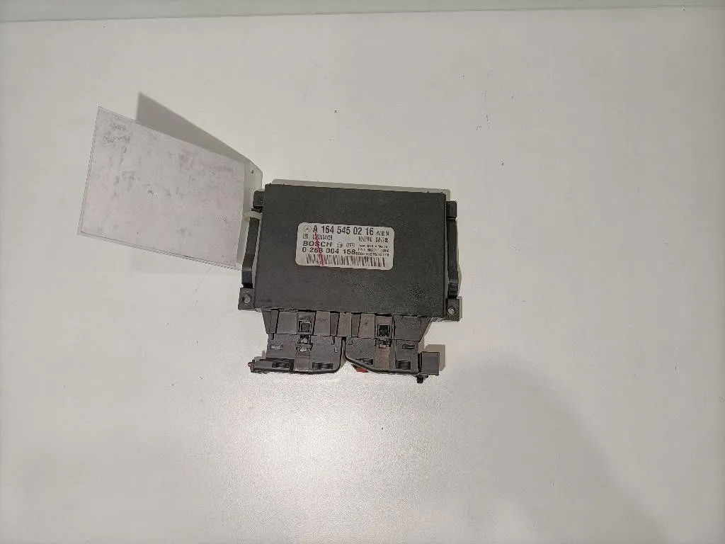 CENTRALINA SENSORI DI PARCHEGGIO con codice 0263004158 da MERCEDES ML W164 3Â° Serie 2987 diesel (2005)