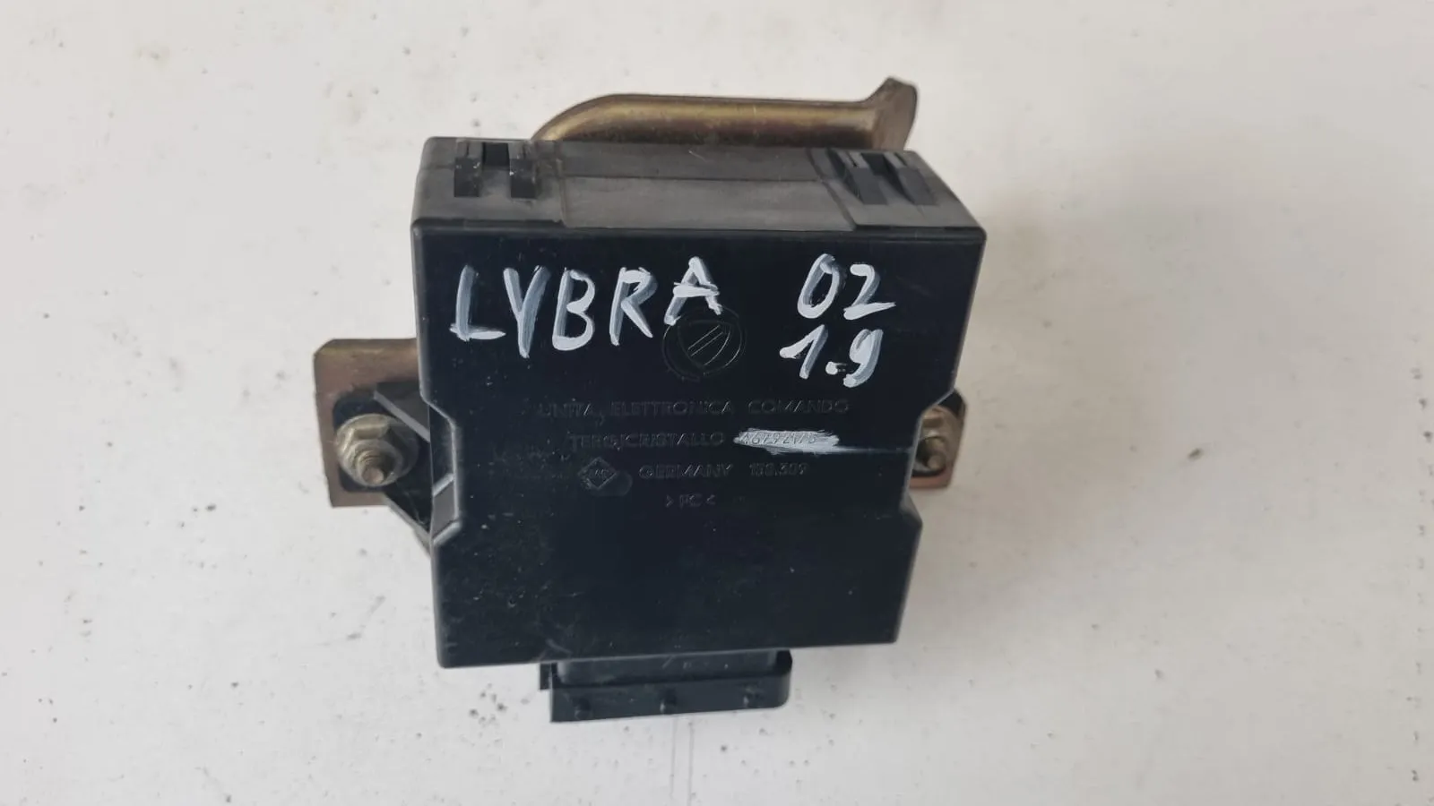 Centralina tergicristalli Lancia Lybra 1.9 D del 2002 CODICE RICAMBIO : 4679275