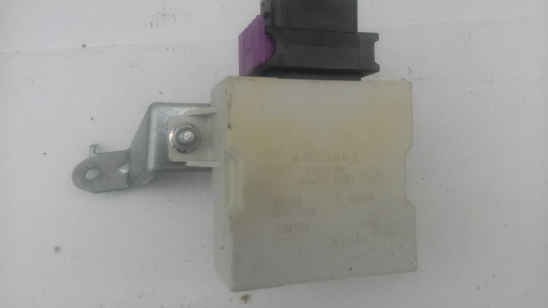 CENTRALINA TERGICRISTALLI con codice 85940-05040 da TOYOTA Avensis Berlina 2Â° Serie Diesel (2004)