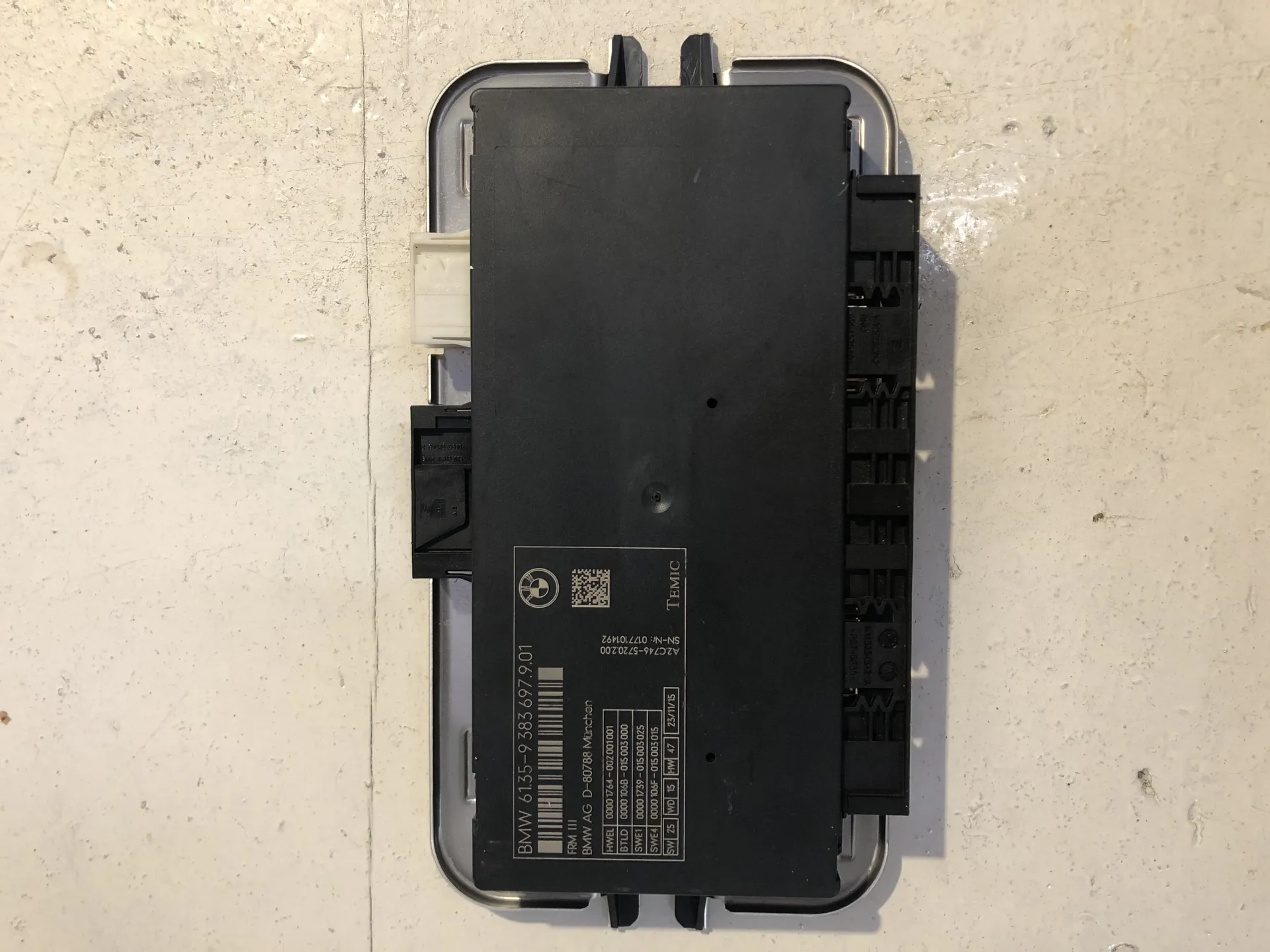 CENTRALINA MODULO DI CONTROLLO con codice 61359383697901 / A2C7465720200 / 0177101492 da BMW Serie 5 Berlina (G30) 2000 Diesel (2016)