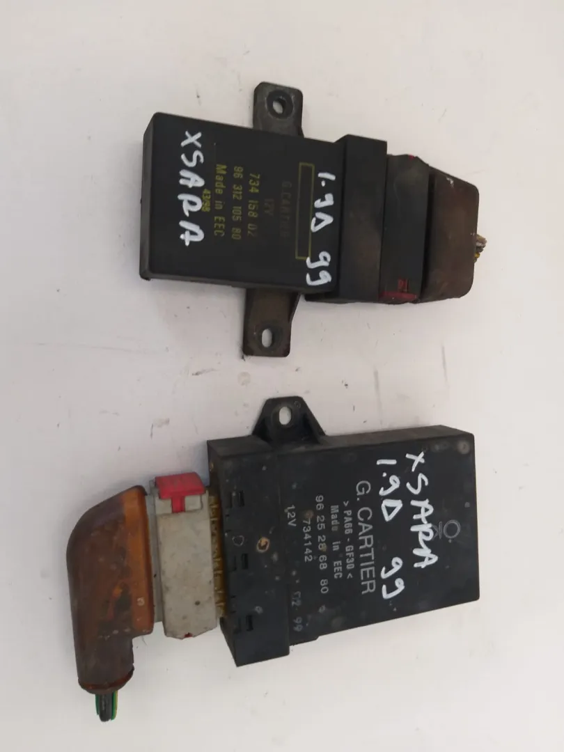 Centralina Ventola Radiatore / Elettroventola Citroen Xsara del 1999 1.9 Diesel SW CODICE RICAMBIO : 9625286880