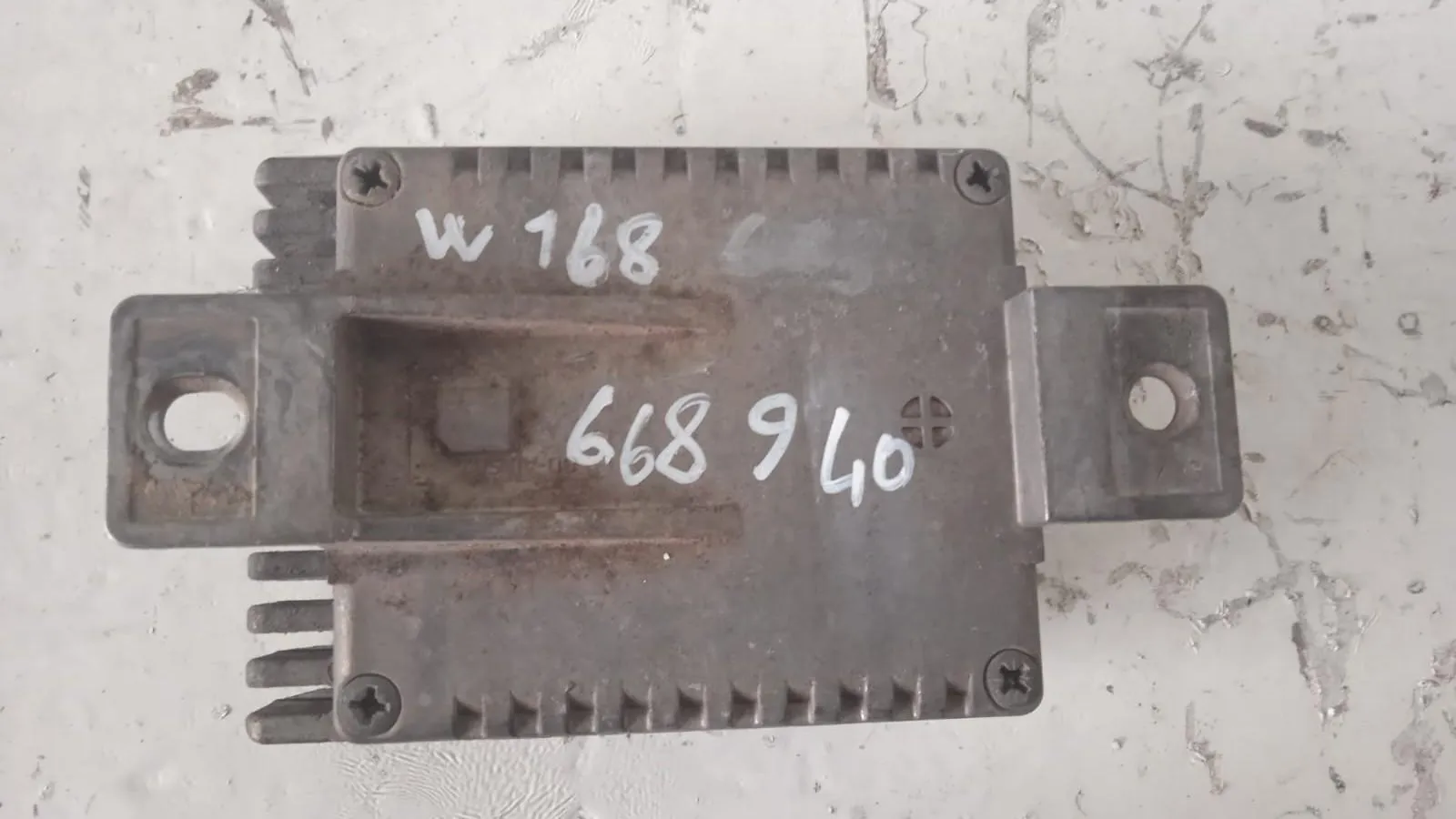 CENTRALINA VENTOLA RADIATORE con codice A0235456832 da MERCEDES Classe A W168 2Â° Serie 1700 Diesel con codice motore 668940/668940 (2004)