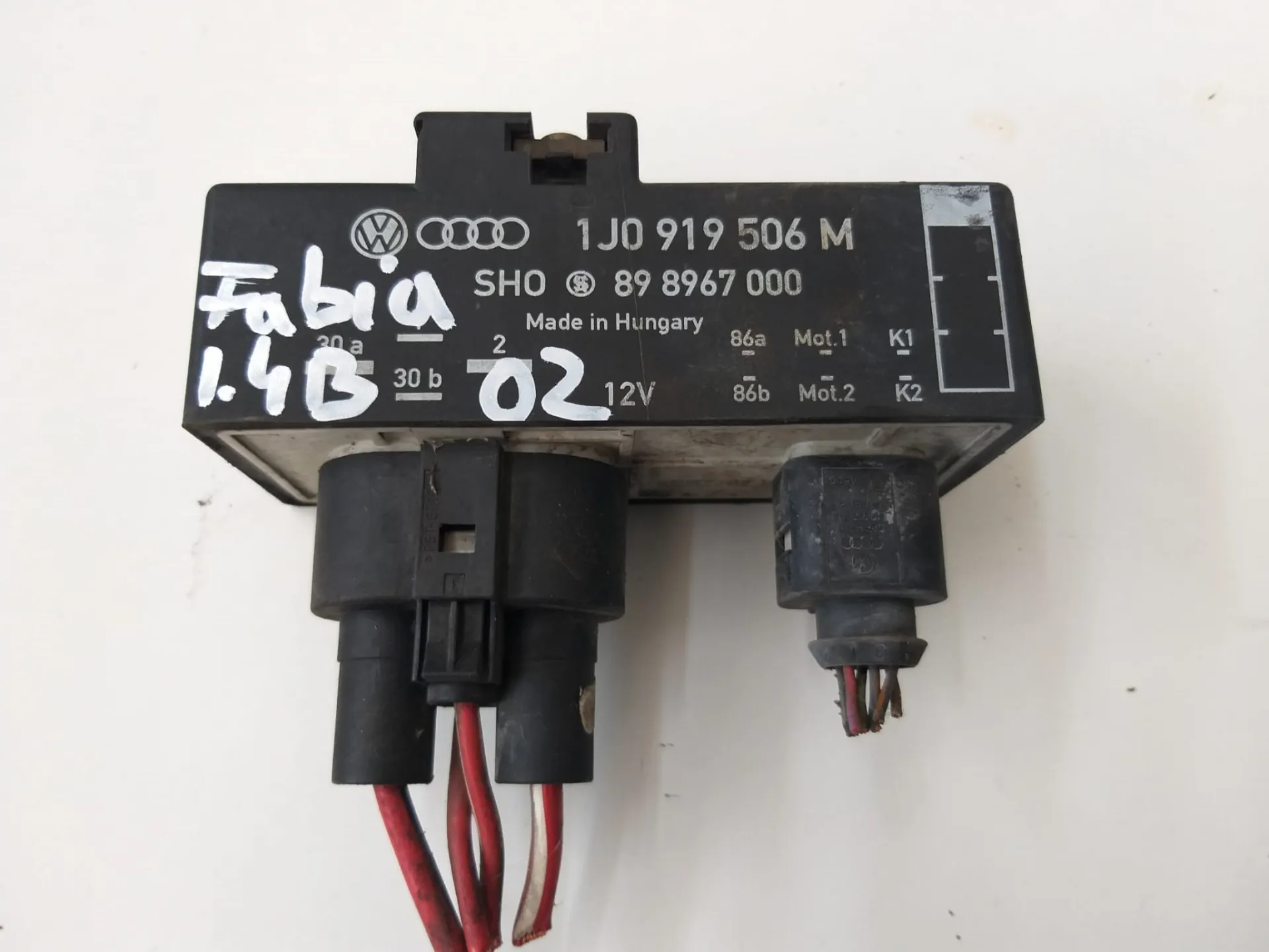 Centralina ventola radiatore Skoda Fabia 1.4 B del 2002 CODICE RICAMBIO : 898967000