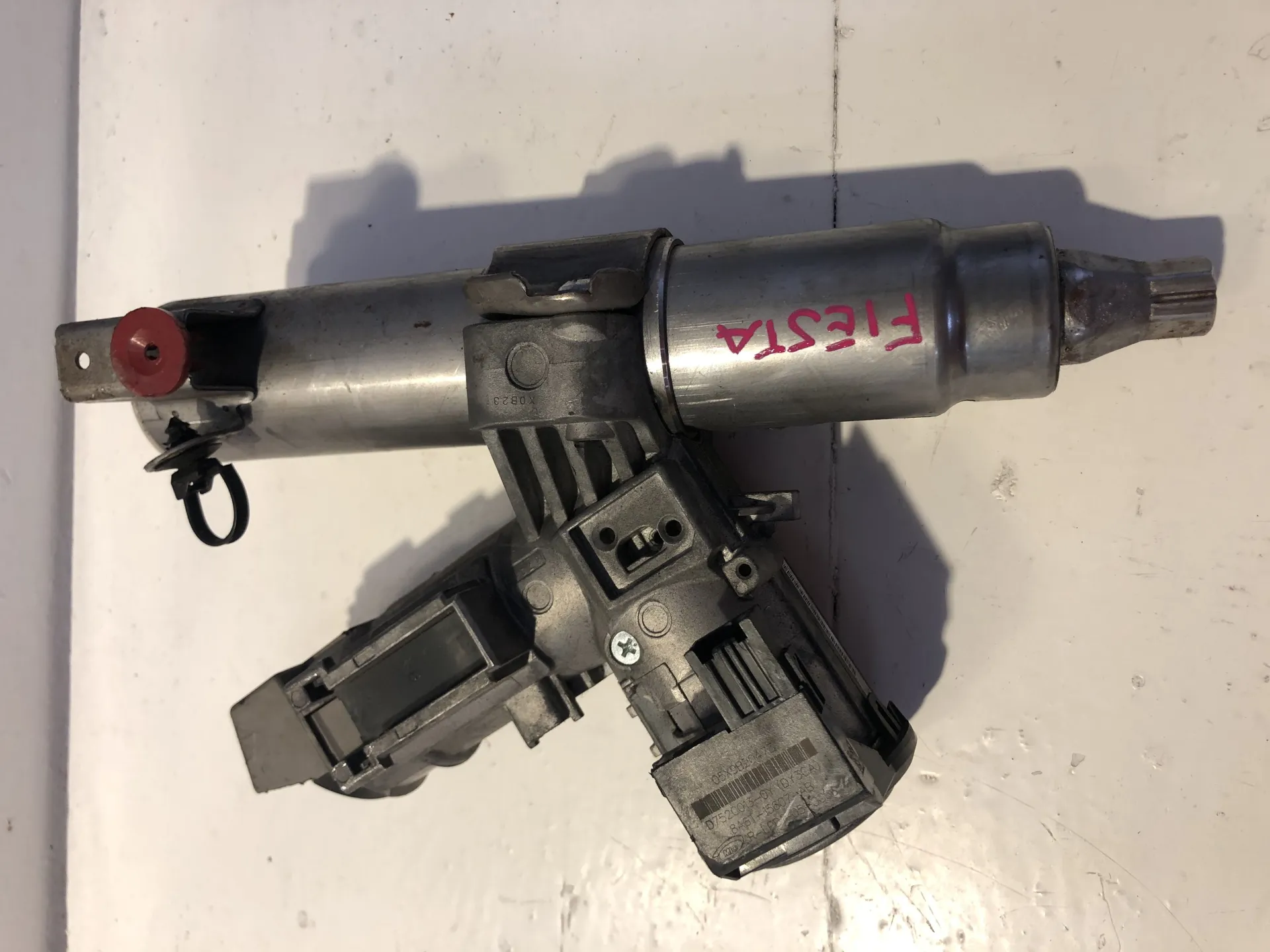CILINDRETTO AVVIAMENTO BLOCCO ACCENSIONE con codice 8A6T15607 / 05X9B20473 / D75200130Y da FORD Fiesta 6Â° Serie 1400 Diesel (2010)