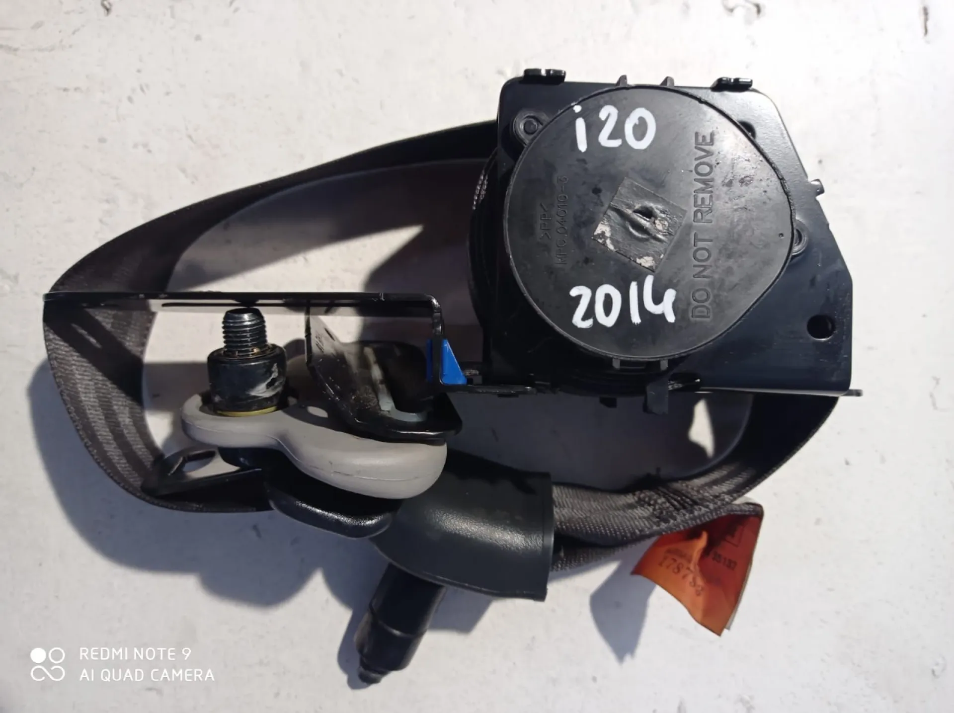 CINTURA DI SICUREZZA ANTERIORE DESTRA CON PRETENSIONATORE con codice QC7UJFJ1E da HYUNDAI i20 1Â° Serie 1200 Benzina (2014)