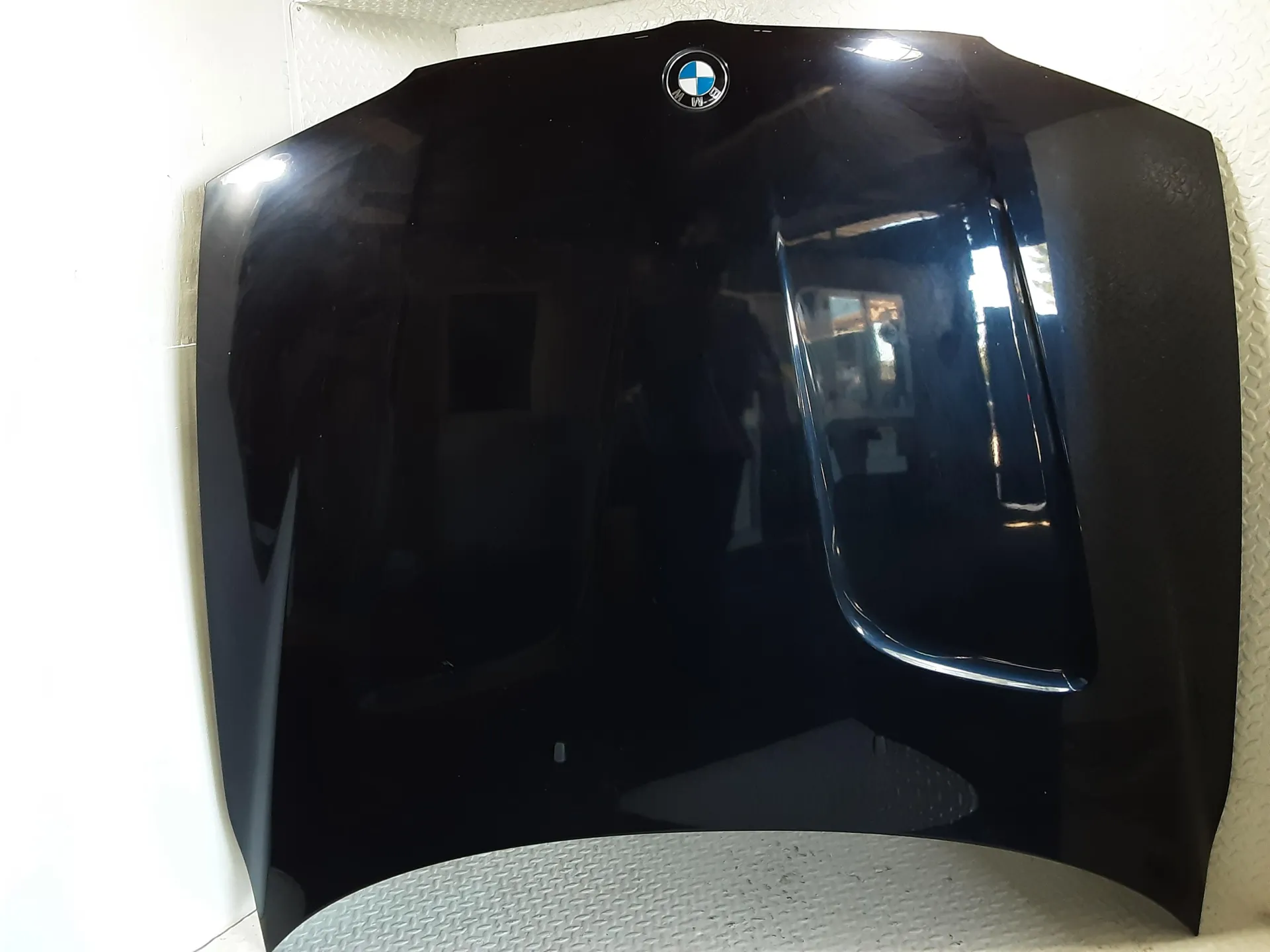COFANO ANTERIORE BMW X3 1° Serie 2000 Diesel 130 kW / 177 CV con codice motore N47D20C/N47 D20 A, N47 D20 C (2010)
