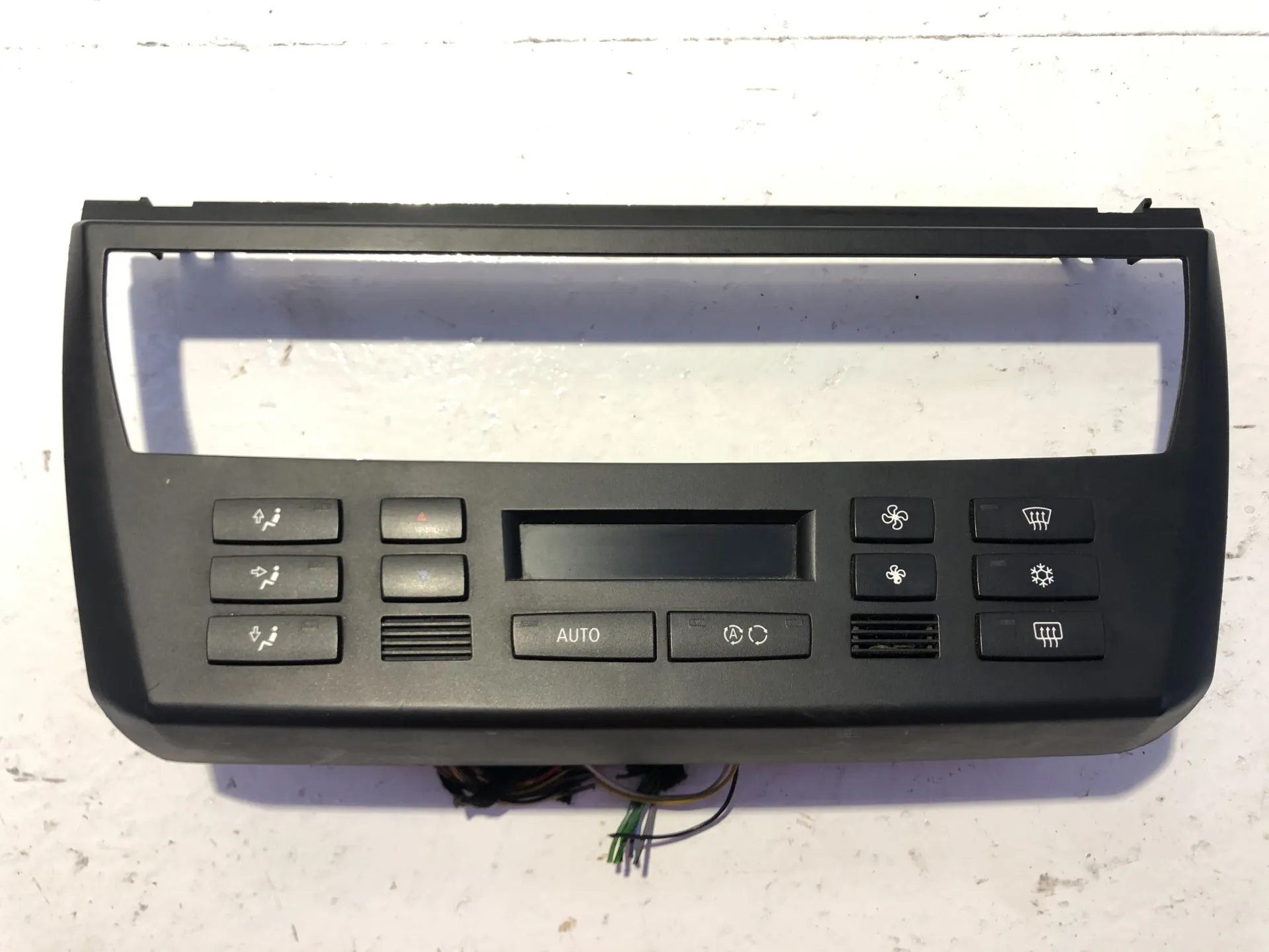 COMANDI CLIMA con codice 64113443981 / 5HB00877713 / EZC66V da BMW X3 1Â° Serie 2000 Diesel (2008)