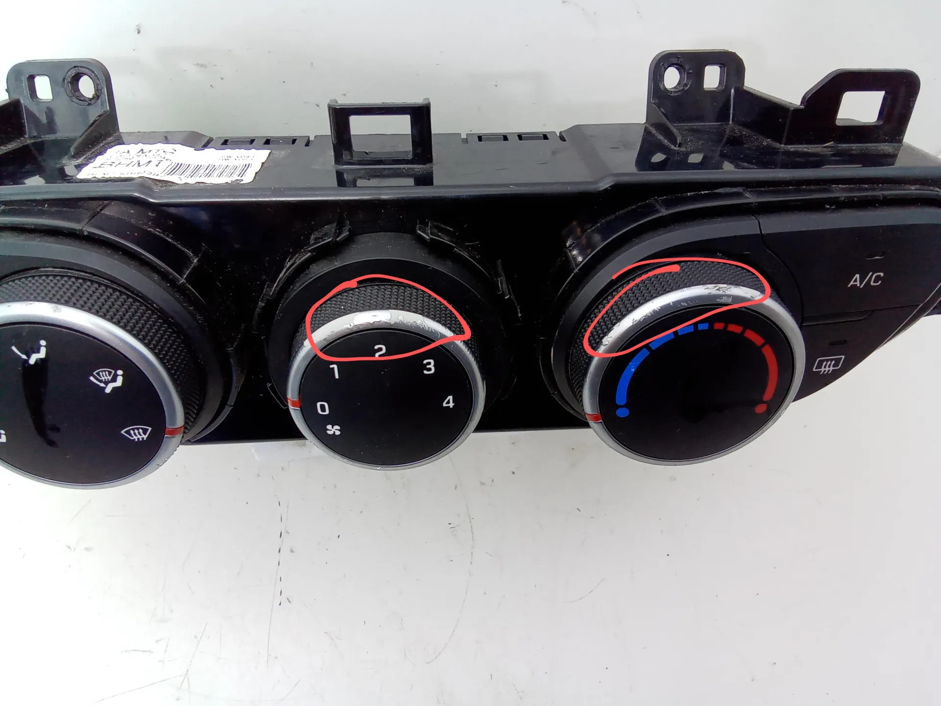COMANDI CLIMA con codice 97250-b9000 da HYUNDAI i10 1Â° Serie (2015)