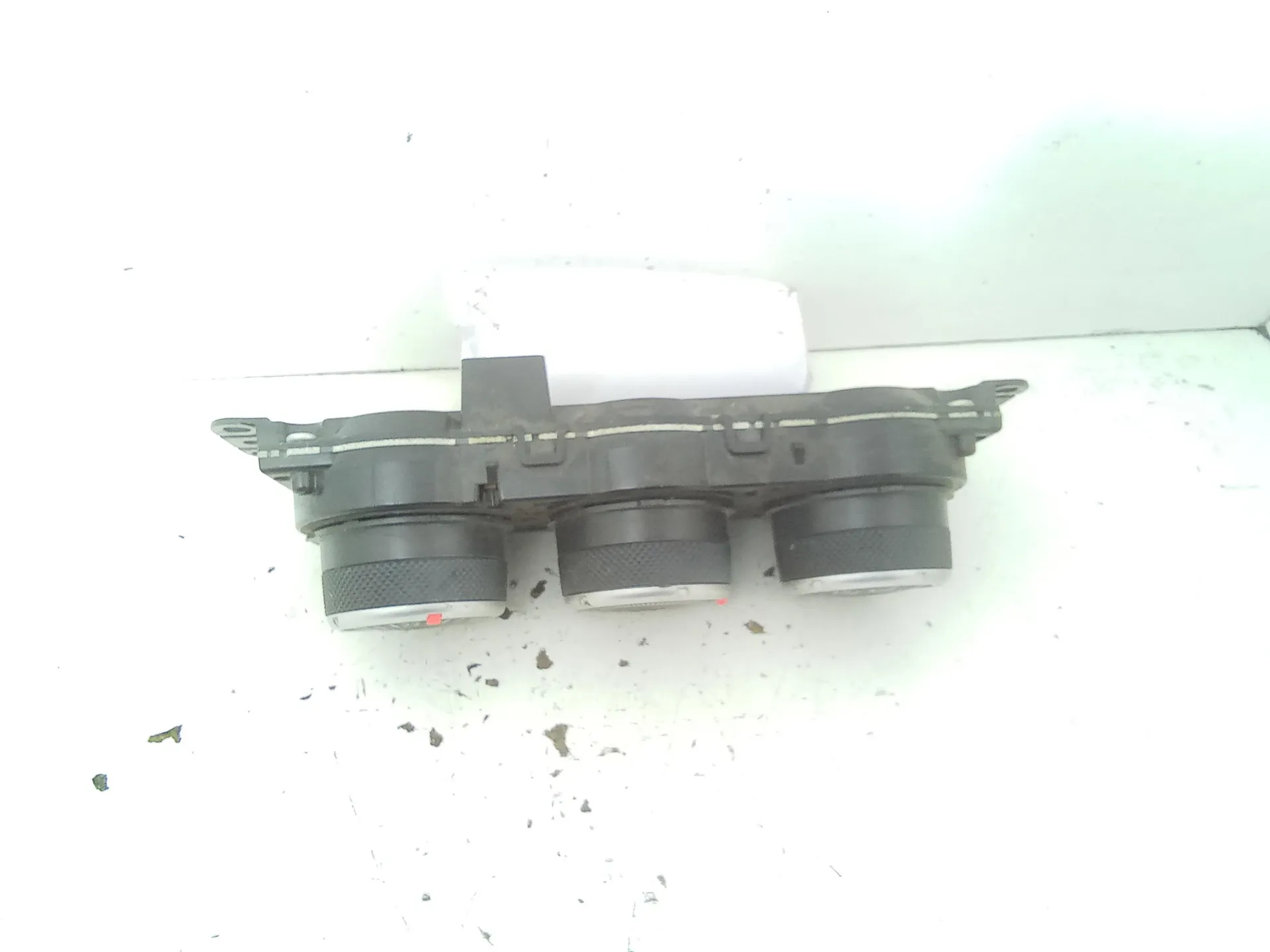 COMANDI CLIMA con codice 7820a115xa da MITSUBISHI Outlander Serie (CW0) (07>09) 2000 Diesel 103 (2007)