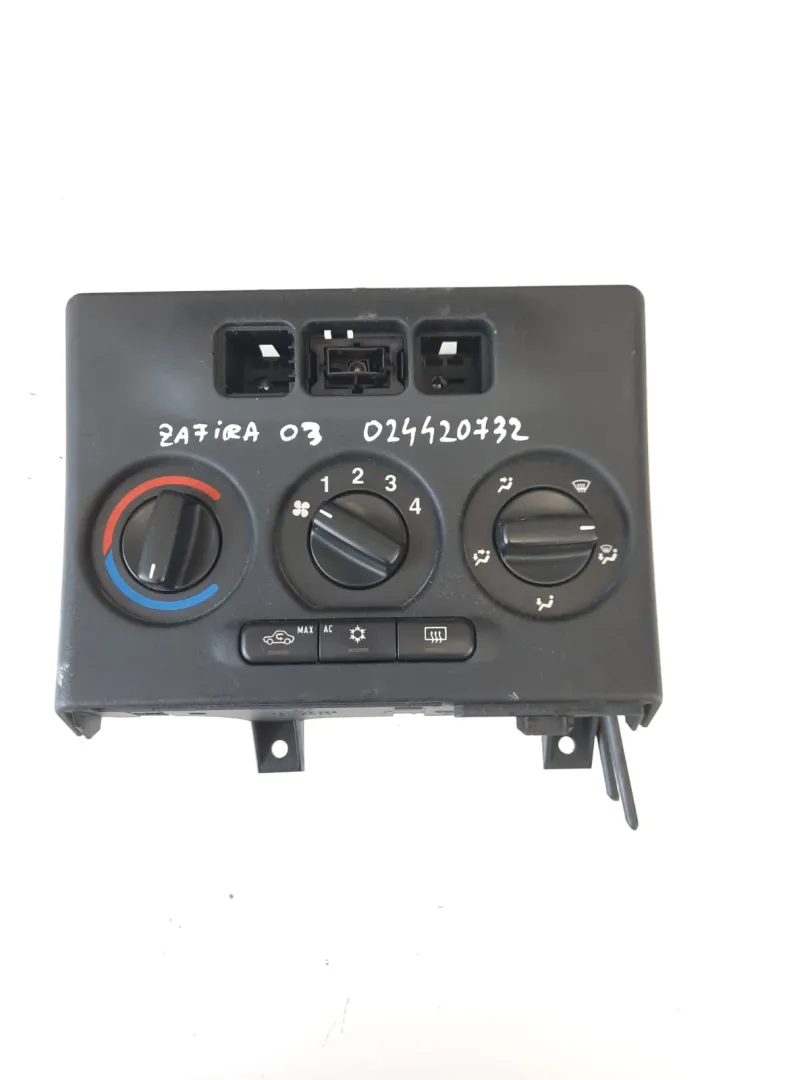 Comandi clima Opel Zafira 2.0 D del 2003 CODICE RICAMBIO : 024420732