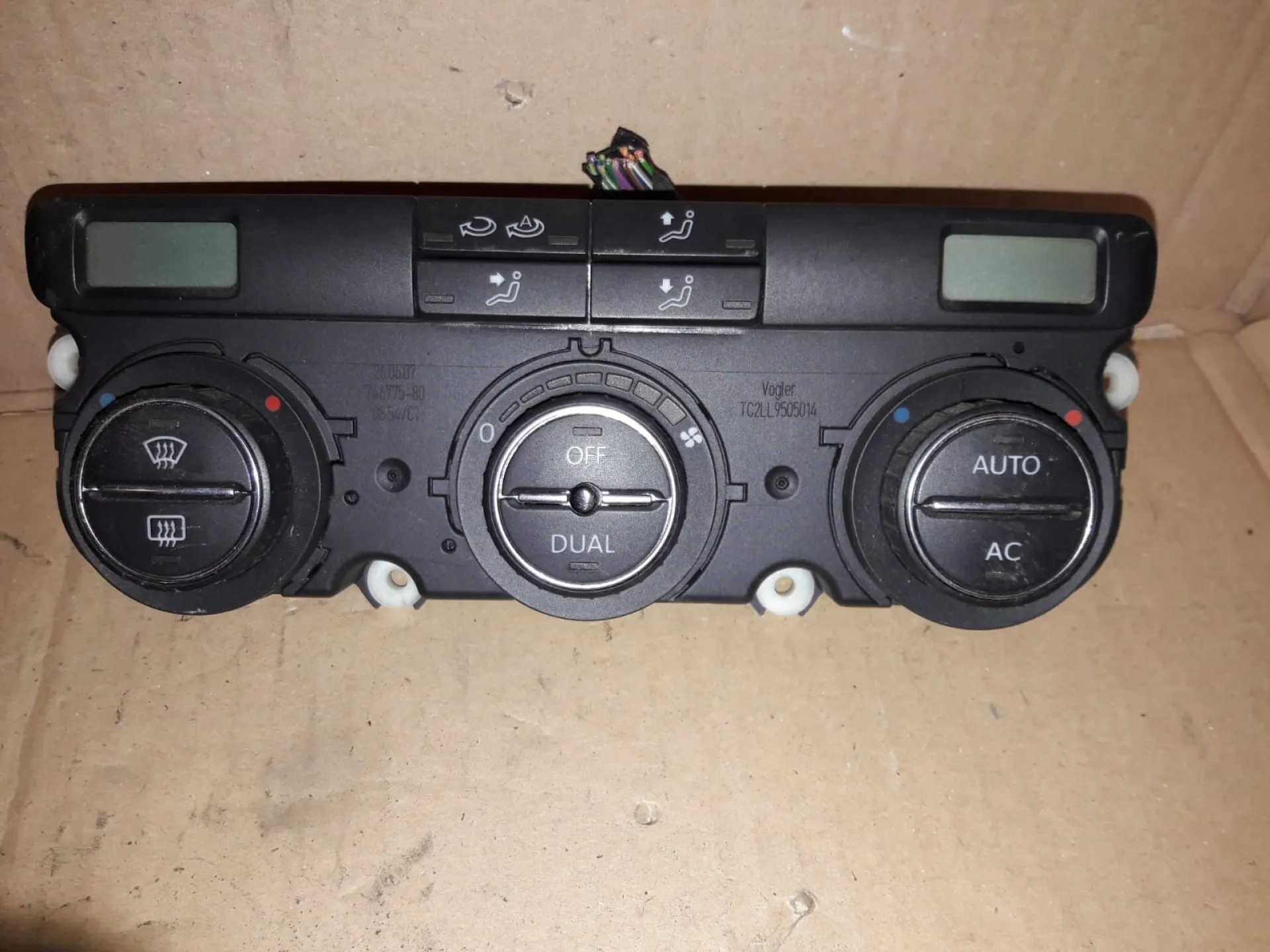 Comandi clima Volkswagen Passat del 2007 2.0 Diesel CODICE RICAMBIO : TC2LL9505014