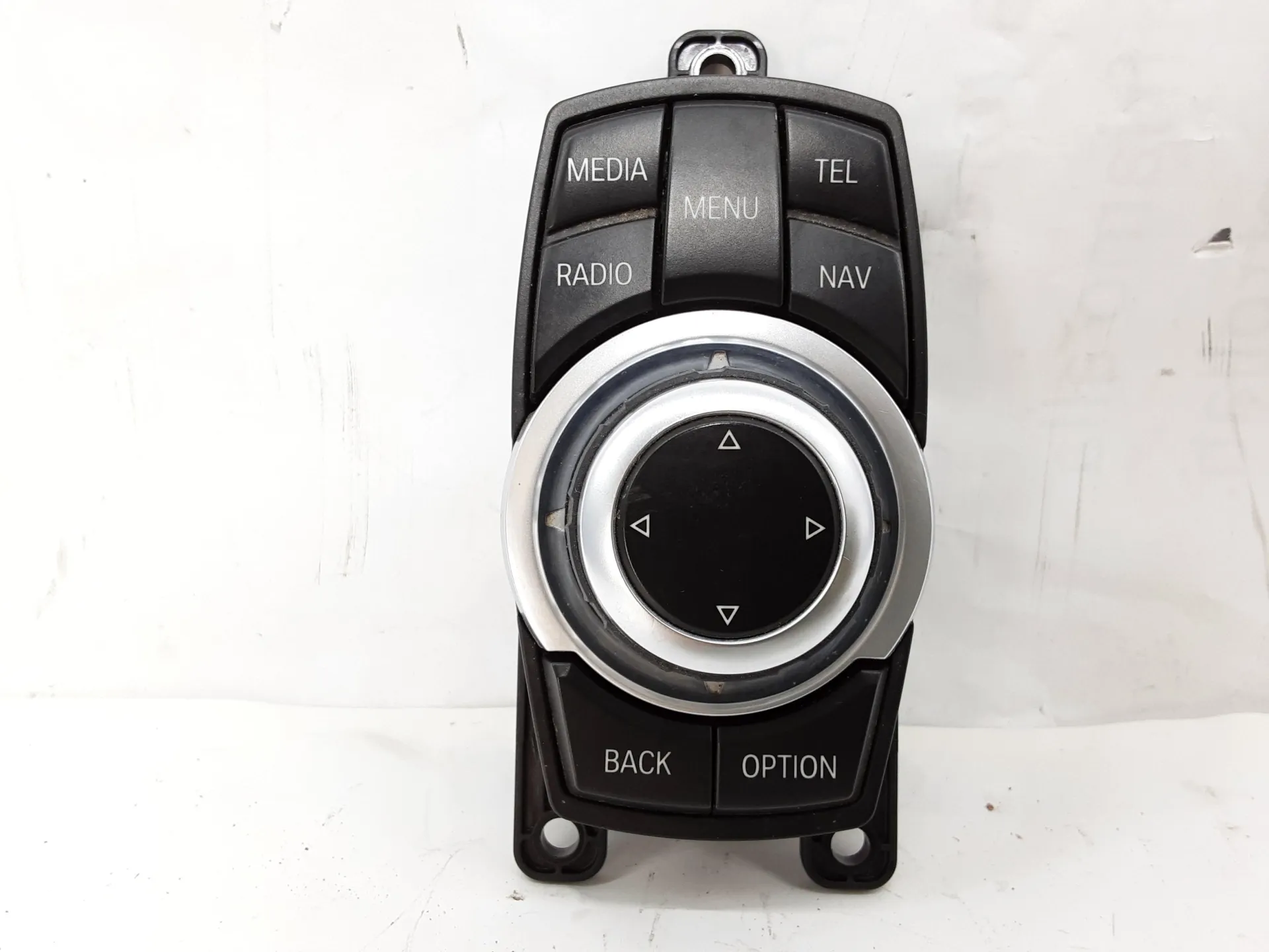 COMANDO NAVIGATORE con codice 90120948 da BMW Serie 1 F20 (11>19) 2000 Diesel 135 kW / 184 CV con codice motore N47D20C/N47 D20 C (2013)