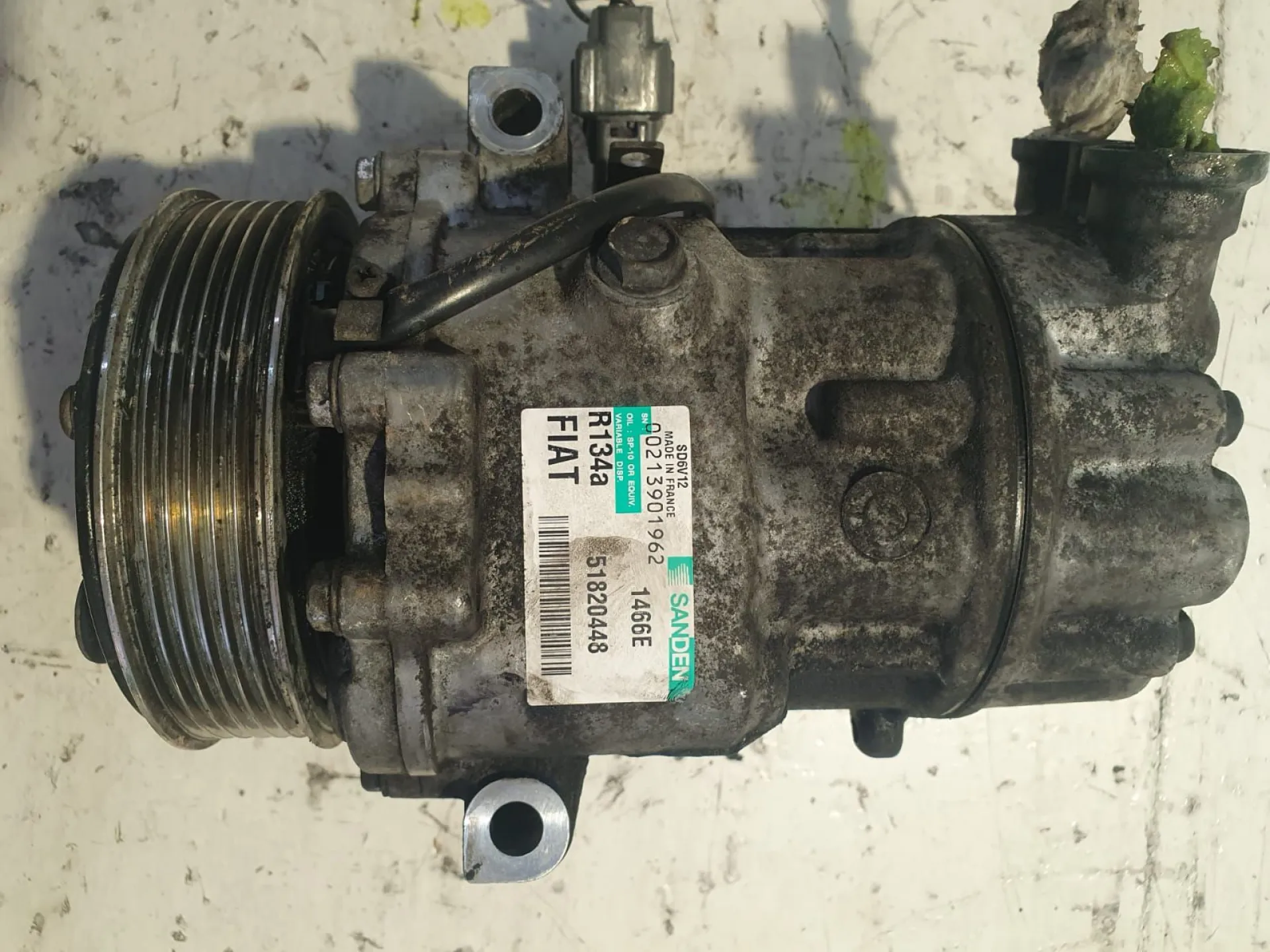 COMPRESSORE A/C con codice SD6V12 / 00213901962 / 51820448 / 1466E /R134A da ALFA ROMEO Mito Serie (955_) (08>) 1600 Diesel (2012)