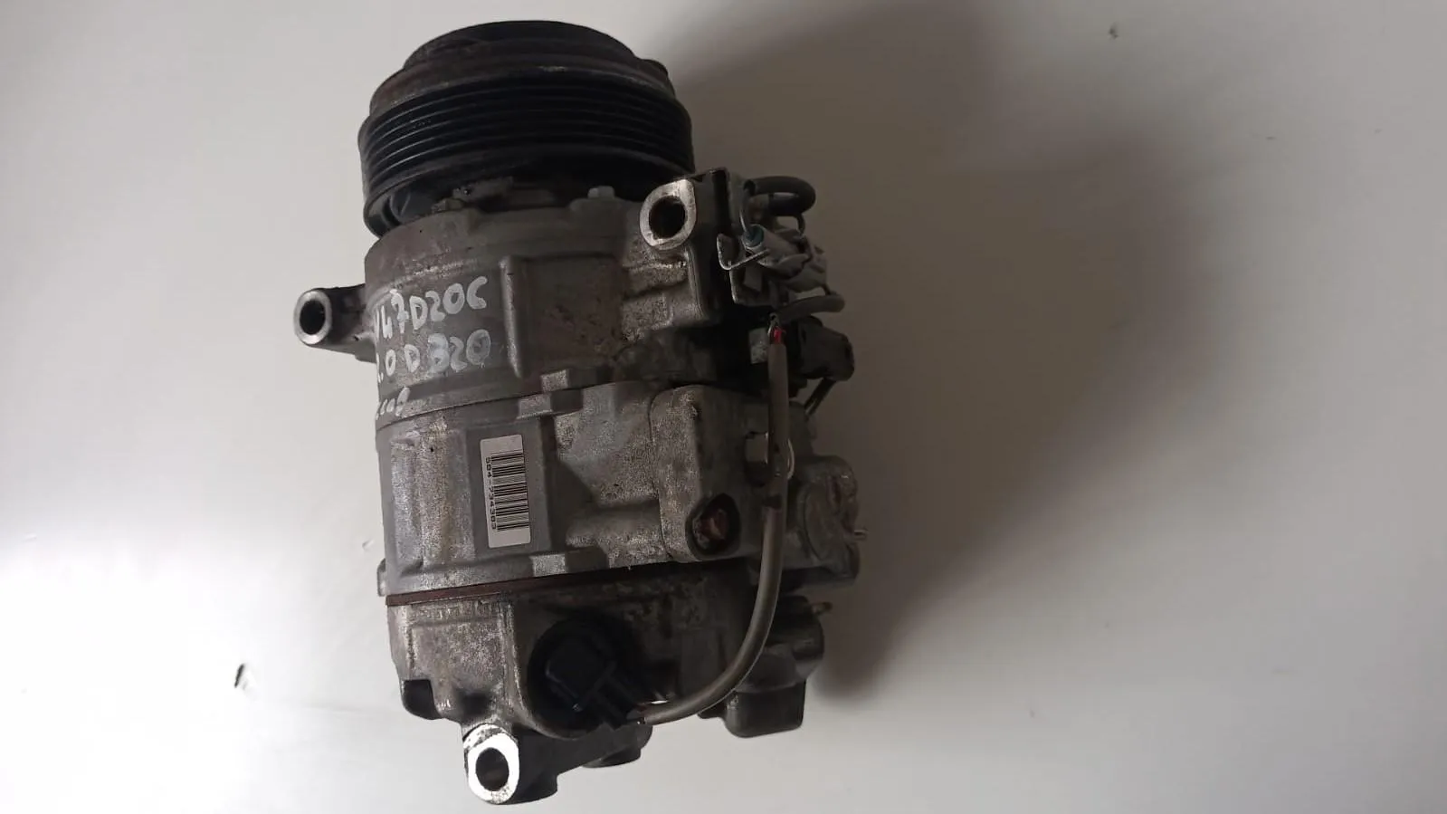 COMPRESSORE A/C con codice 447260-1852 da BMW Serie 1 Serie (E87) (07>) 2000 Diesel con codice motore N47D20C/N47D20C (2009)
