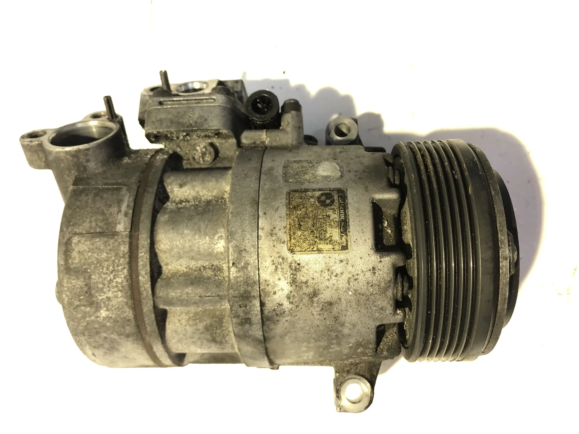COMPRESSORE A/C BMW X3 1° Serie 2000 Diesel (2008)