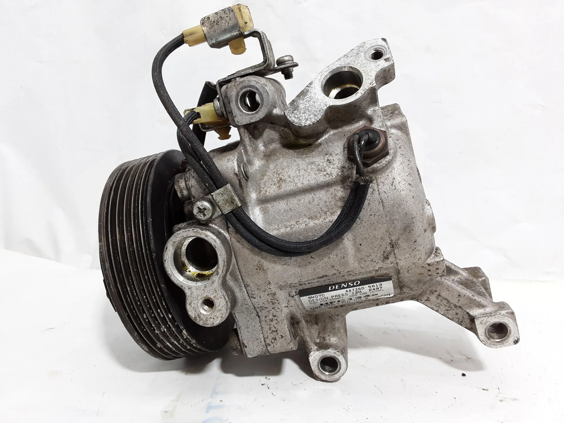 COMPRESSORE A/C con codice 4472605613 da DAIHATSU Terios 1° Serie 1500 Benzina 77 kW / 105 CV con codice motore 3SZ/3SZ-VE (2007)