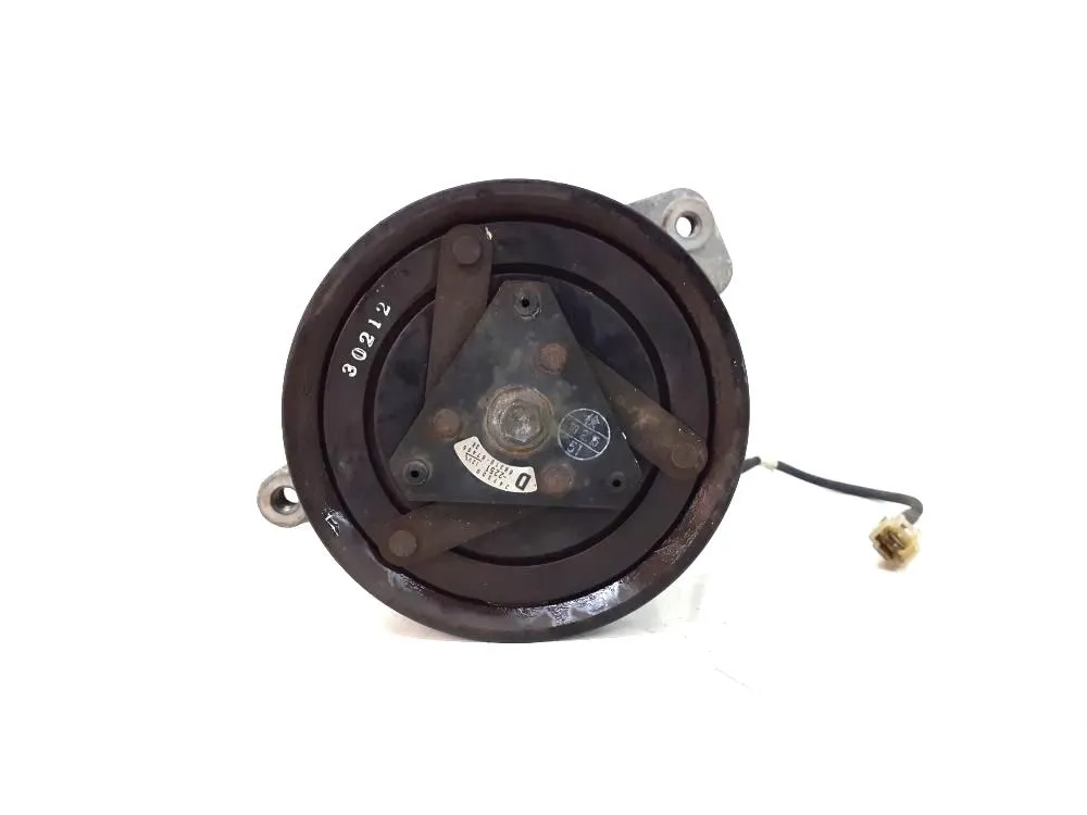 COMPRESSORE A/C con codice 4472206900 da DAIHATSU Terios 1° Serie 1300 Benzina 63 (2003)