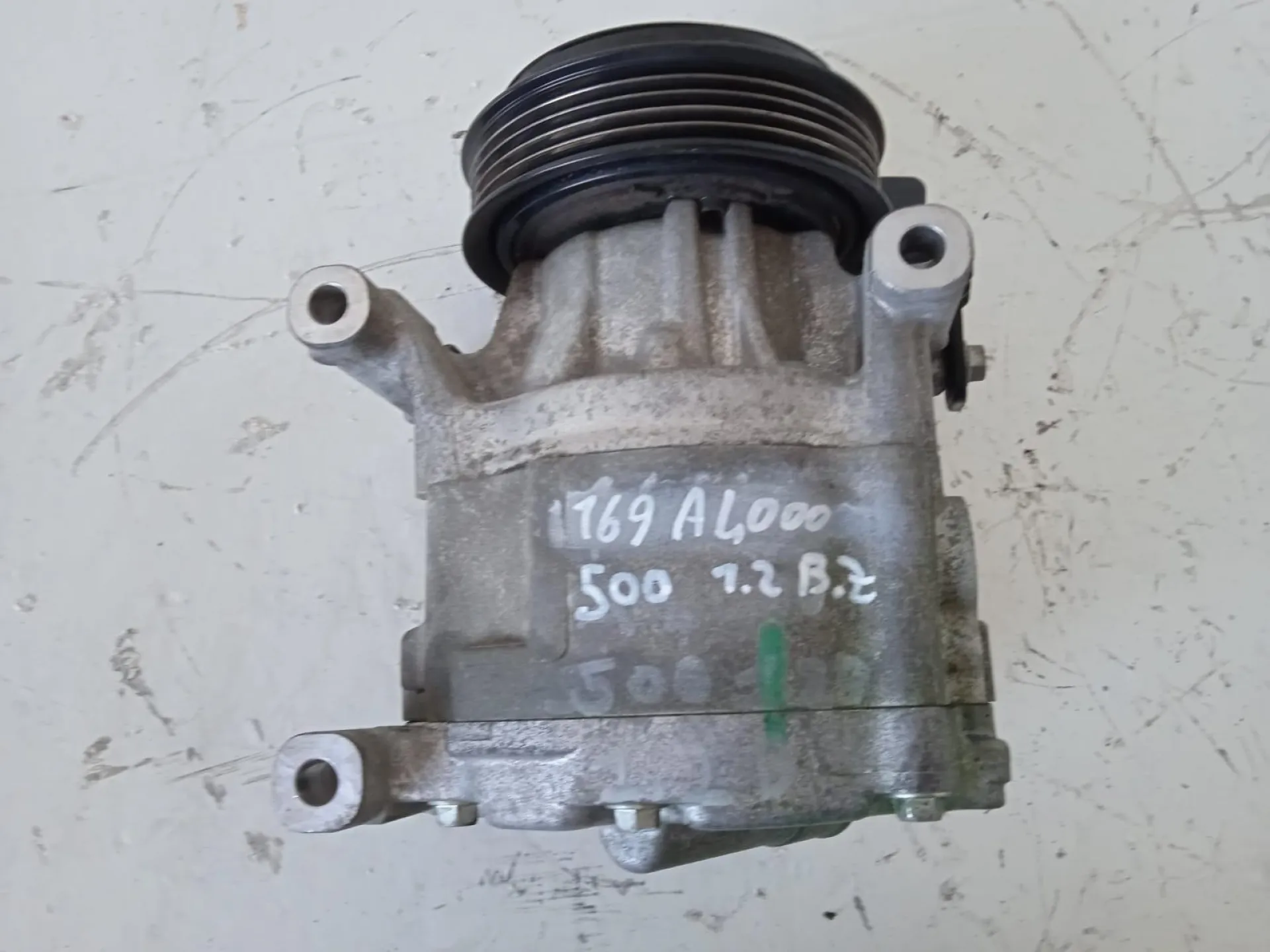 COMPRESSORE A/C con codice 5A7875200 da FIAT 500 Serie (07>14) 1200 Benzina con codice motore 169A4000/169A4000 (2009)