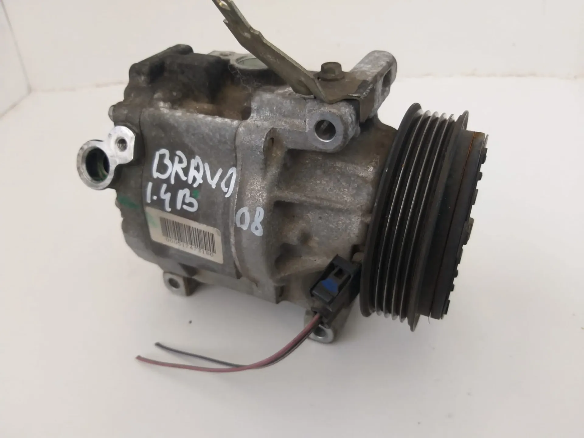 Compressore A/C Fiat Bravo del 2008 1.4 Benzina CODICE RICAMBIO : 51747318