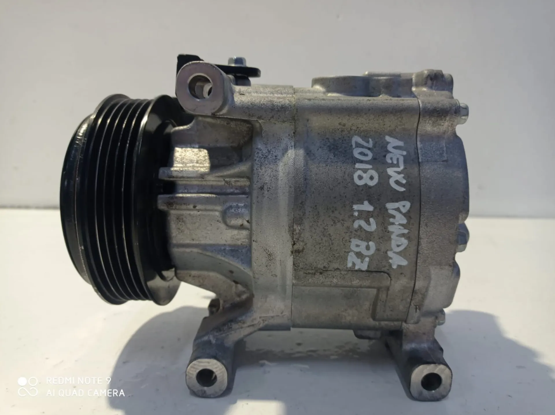 COMPRESSORE A/C con codice 52060461 da FIAT Panda 3Â° Serie 1200 Benzina (2012)