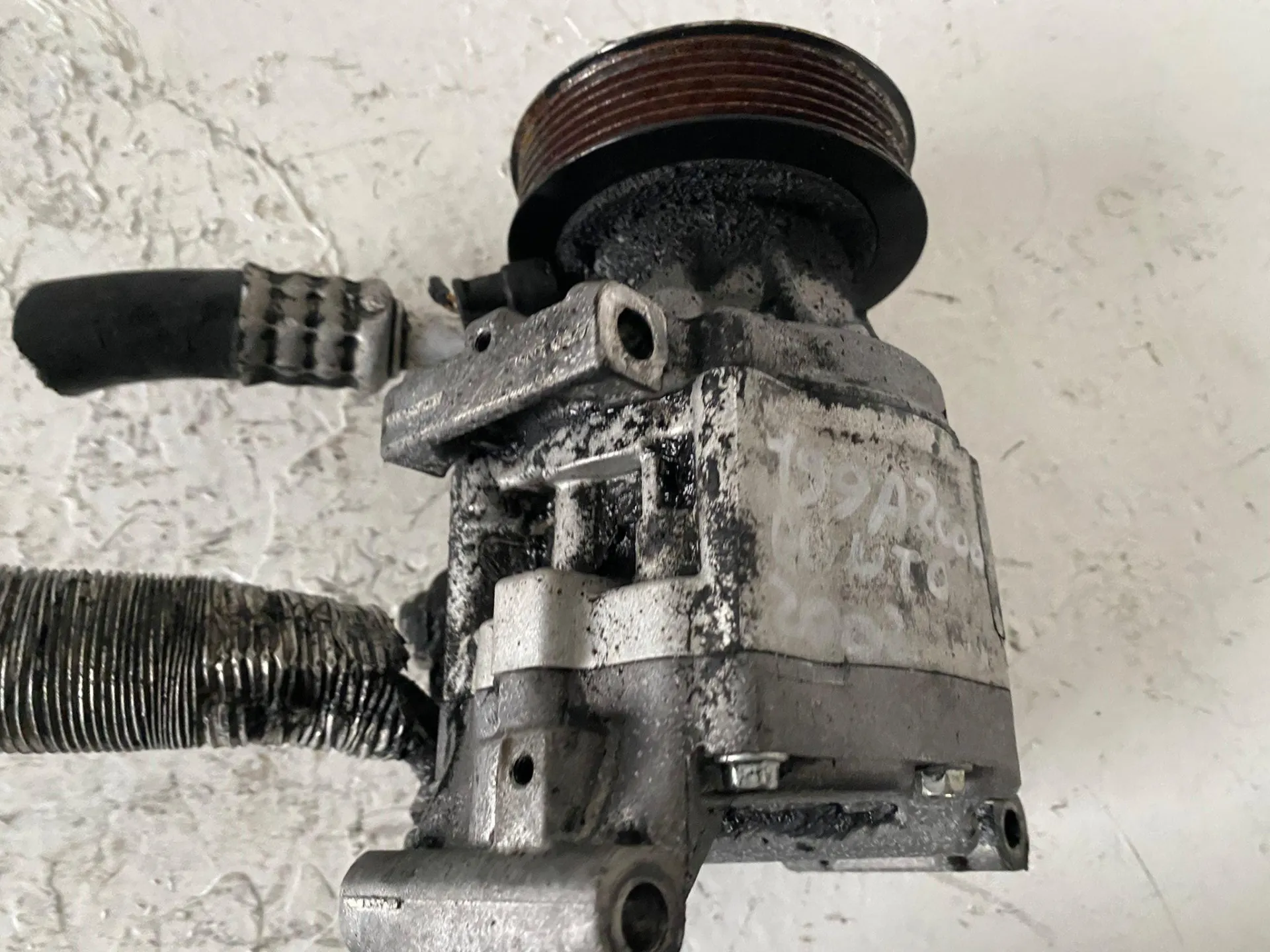 COMPRESSORE A/C FIAT Punto Berlina 3P 2Â° Serie 1300 Diesel con codice motore 199A2000/199A2000 (2002)